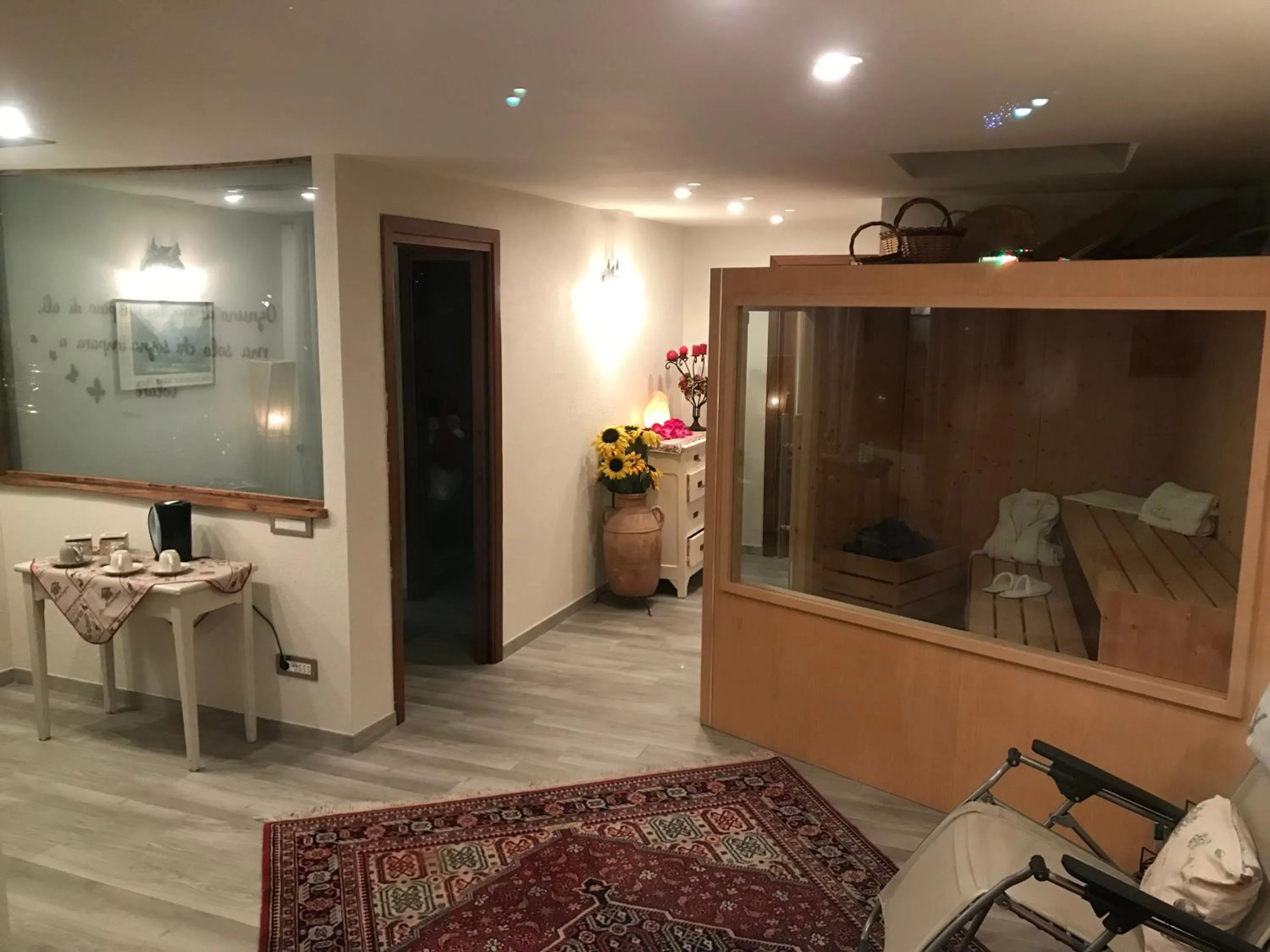 Spa and wellness centre/facilities in Maison Laurent