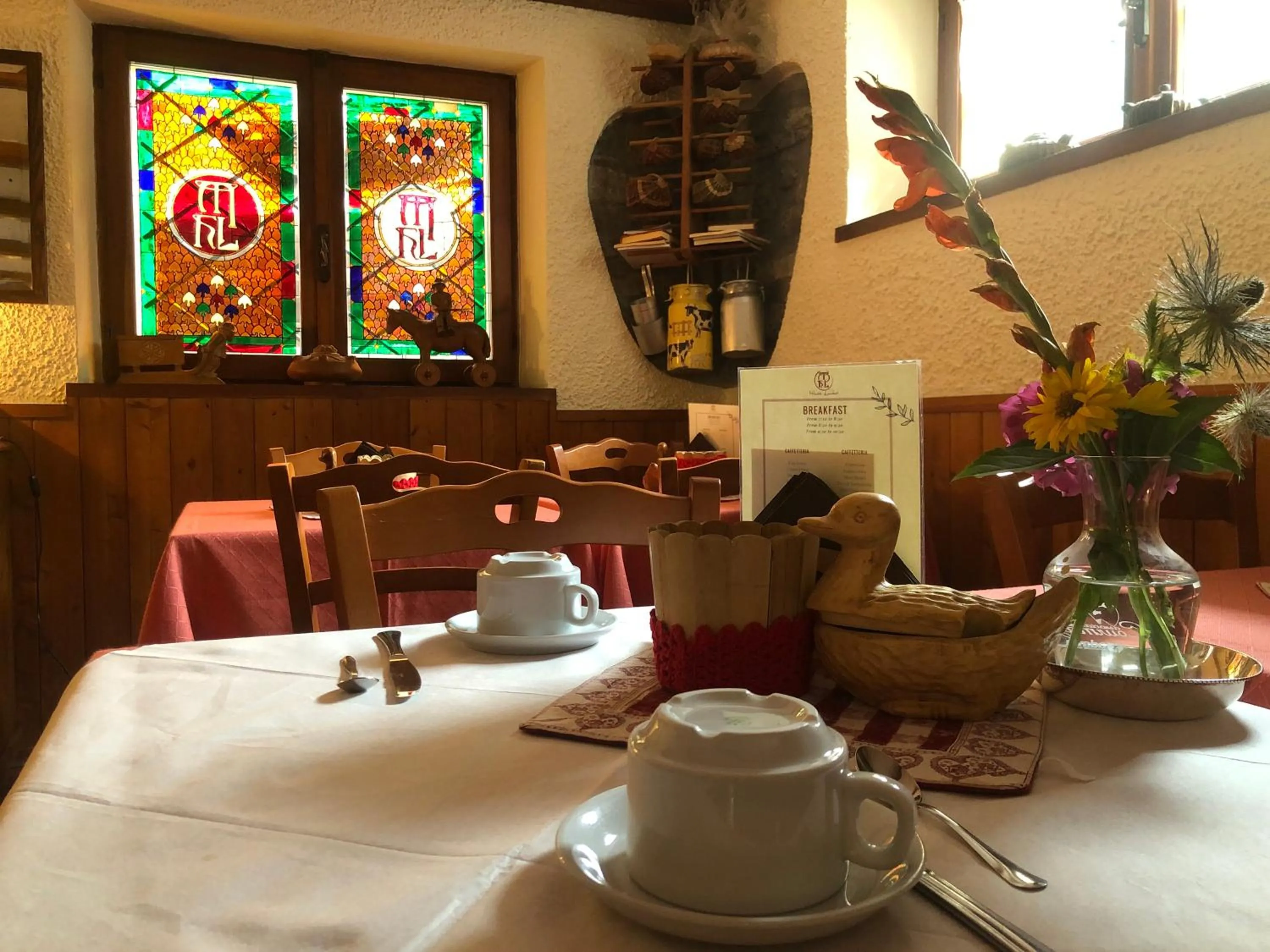 Coffee/tea facilities in Maison Laurent