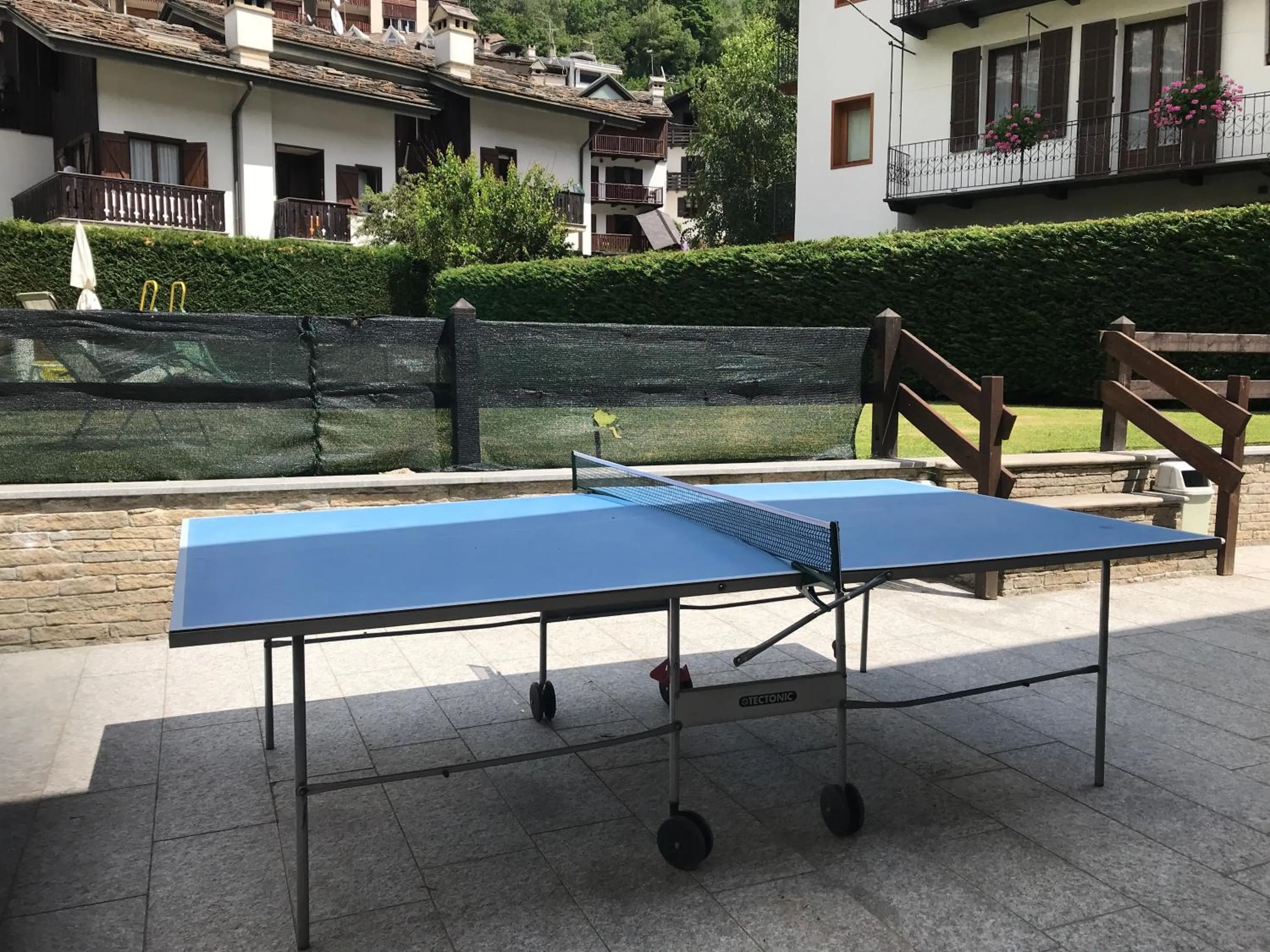 Table tennis in Maison Laurent