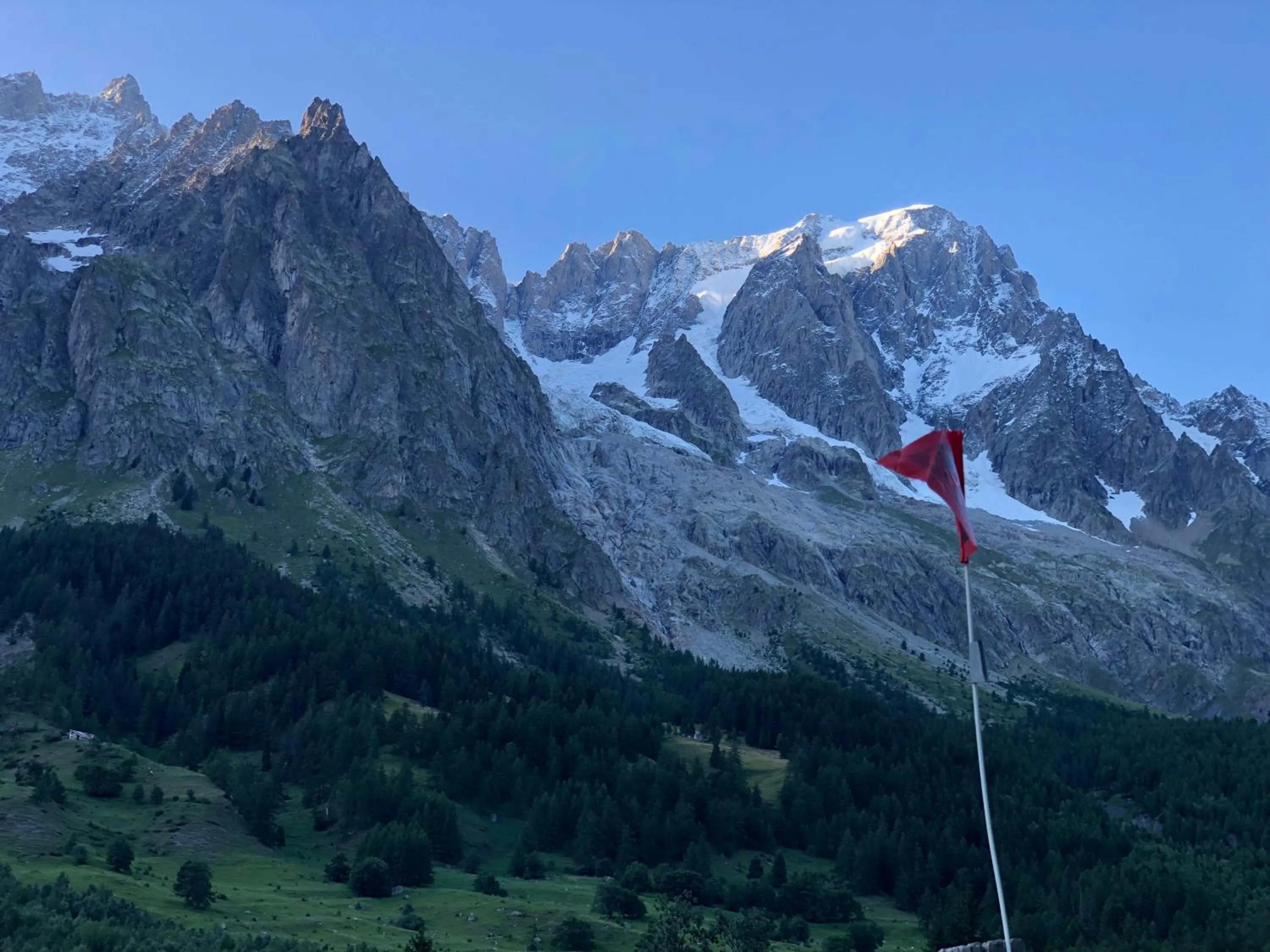 Nearby landmark in Maison Laurent