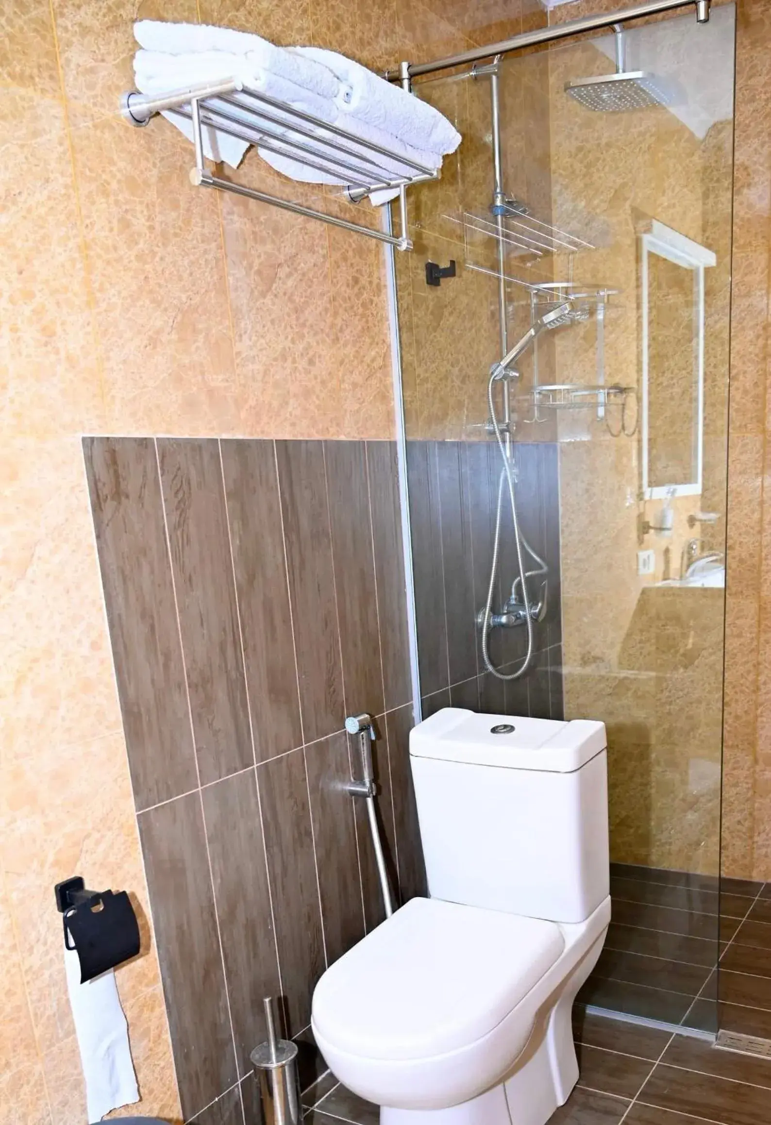 Twin Room with Balcony in Mayisyan Kamurj Hotel Twin Room with Balcony in Mayisyan Kamurj Hotel