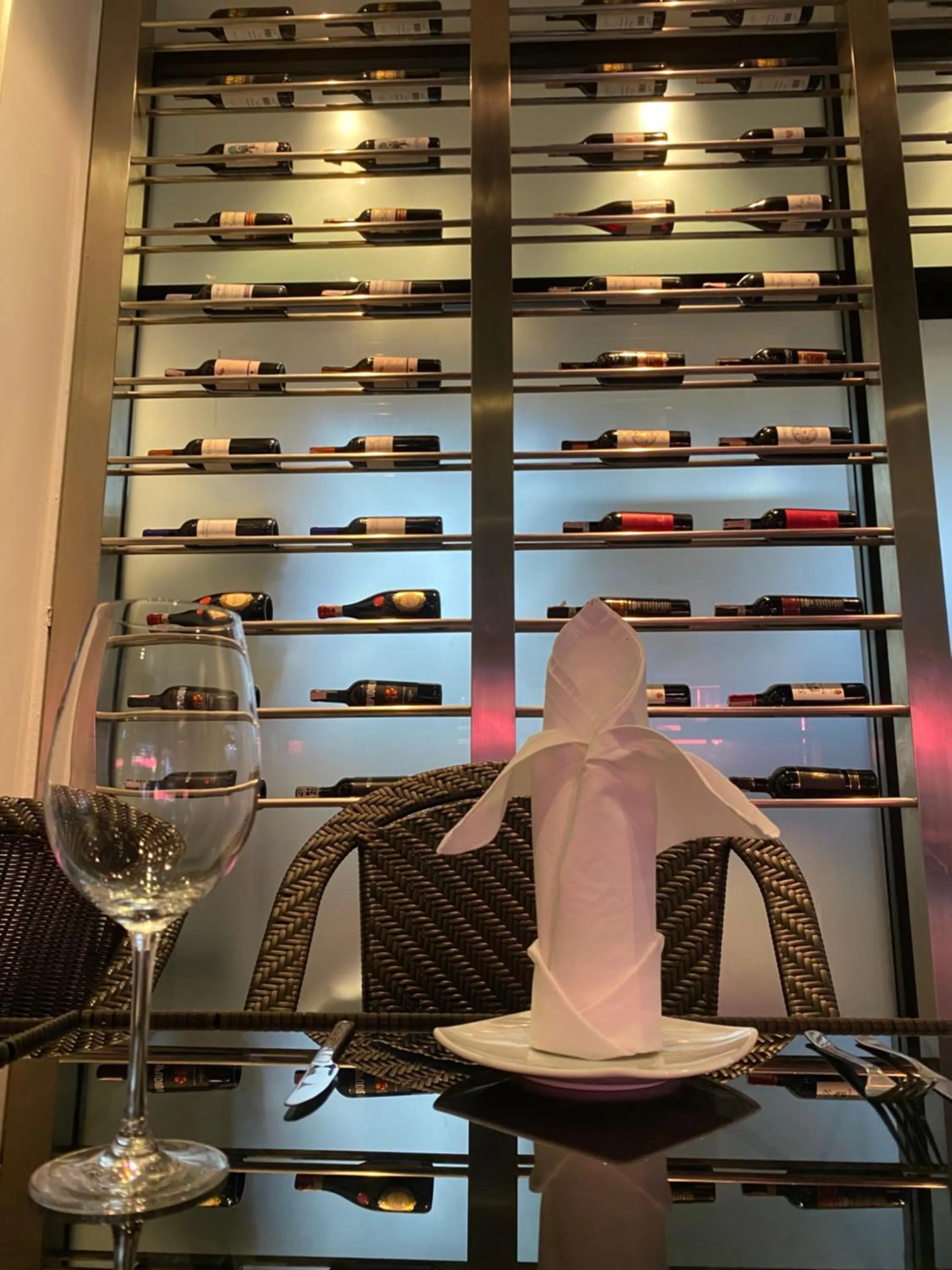 Restaurant/places to eat in Poseidon Boutique Hotel