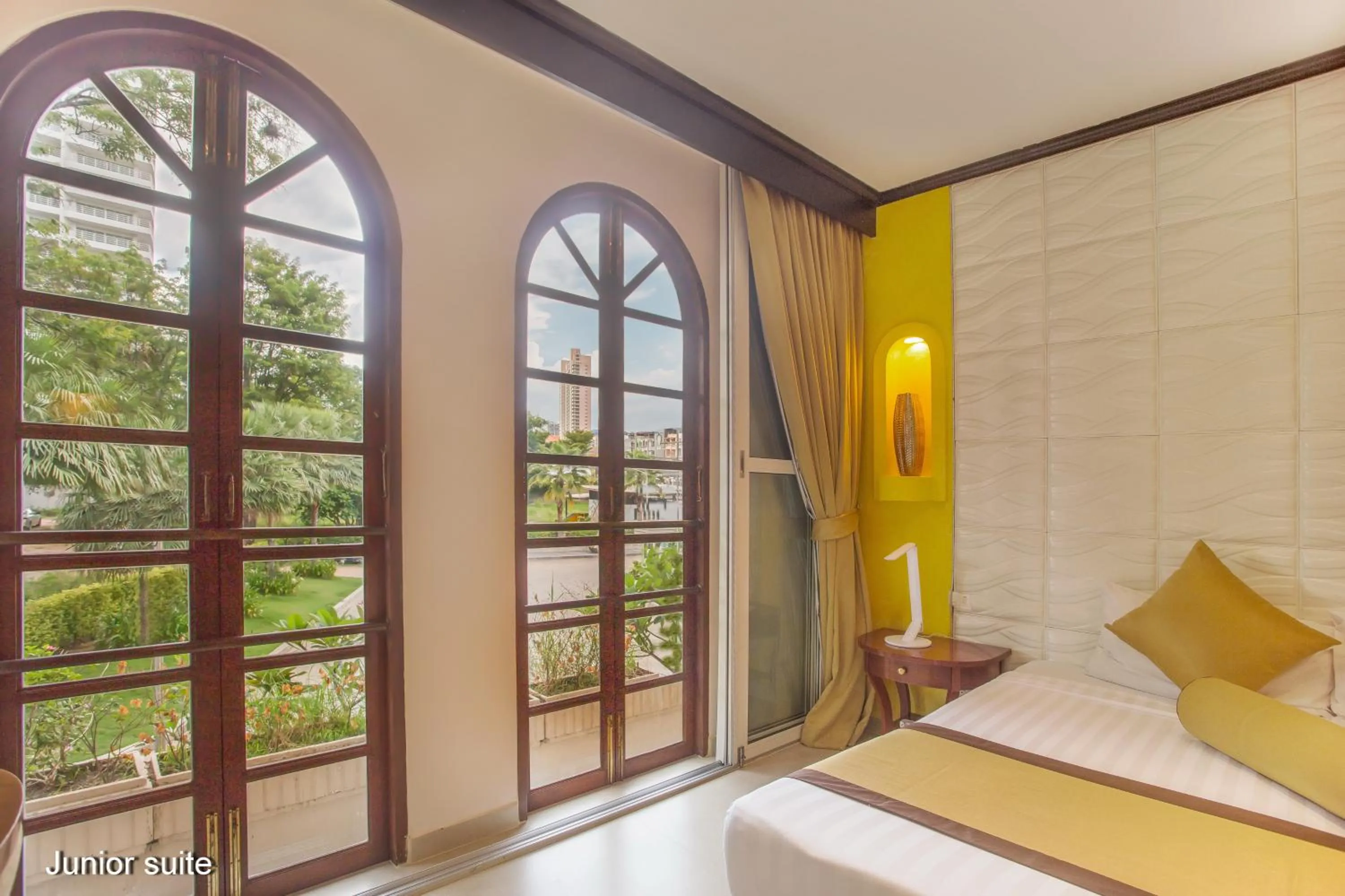 Garden view, Bed in Poseidon Boutique Hotel