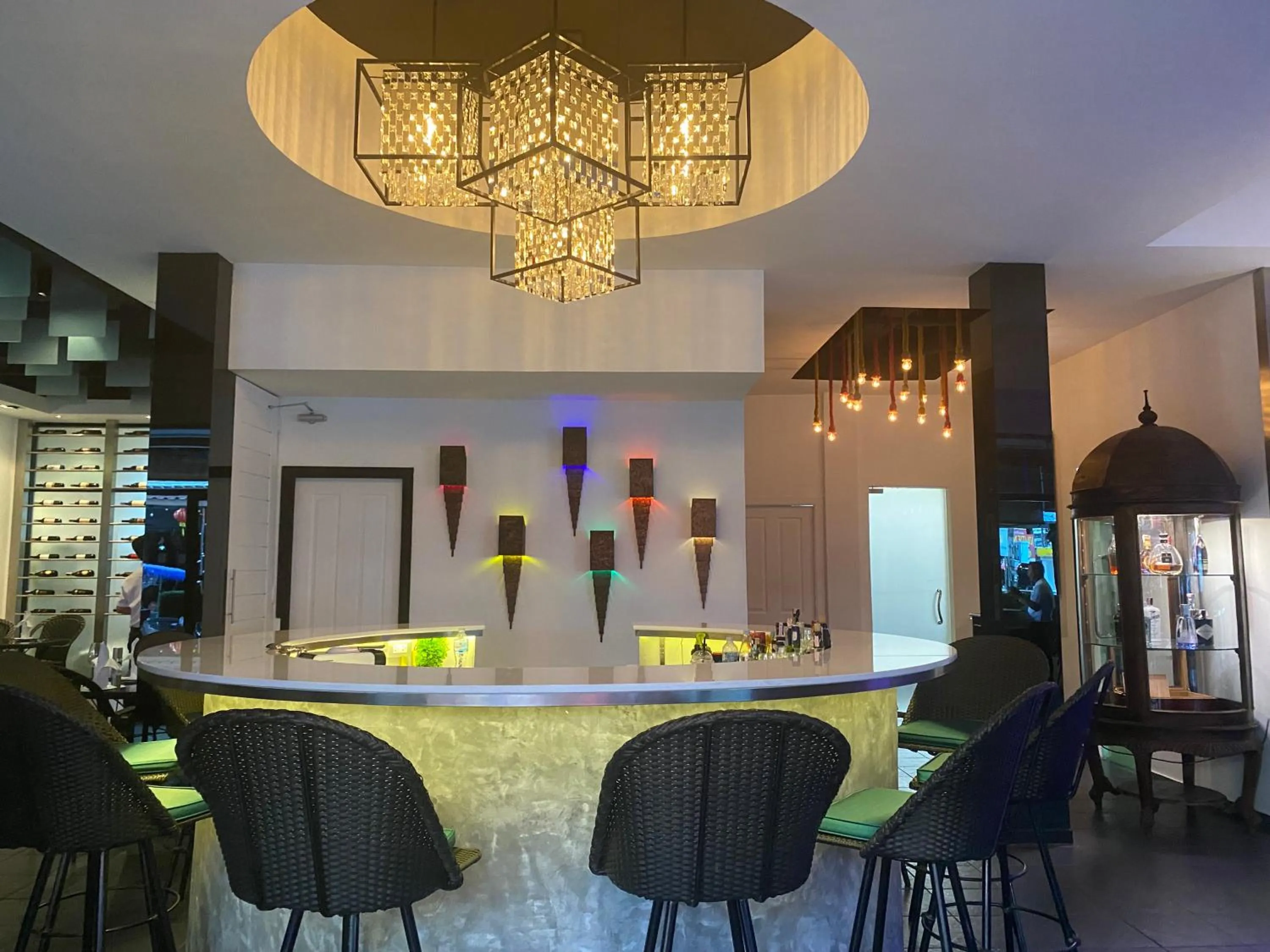 Restaurant/places to eat in Poseidon Boutique Hotel