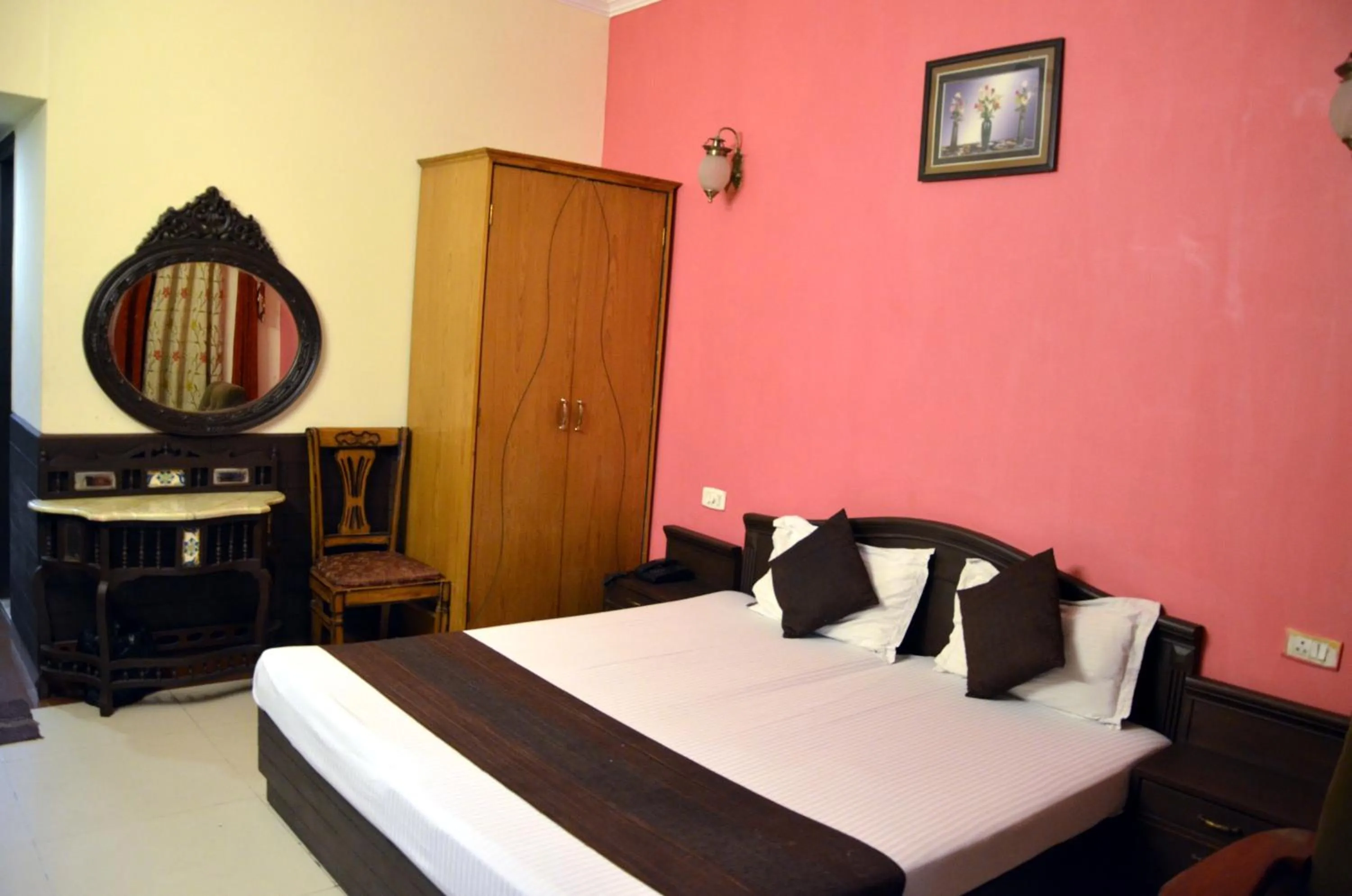 Bed in Hotel City Paradise
