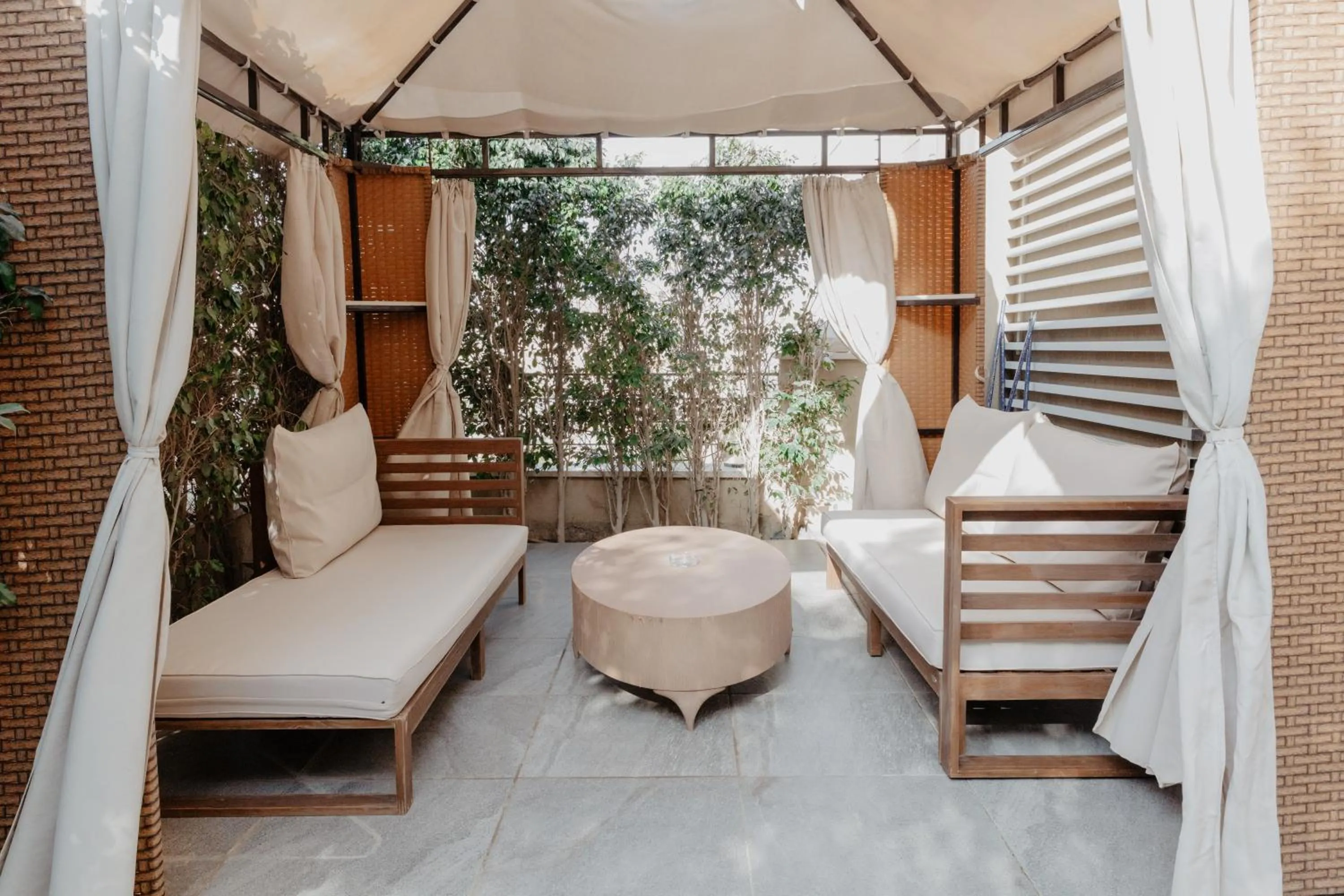 One-Bedroom Apartment with Garden in The Suites near AUC by Elegant Hospitality