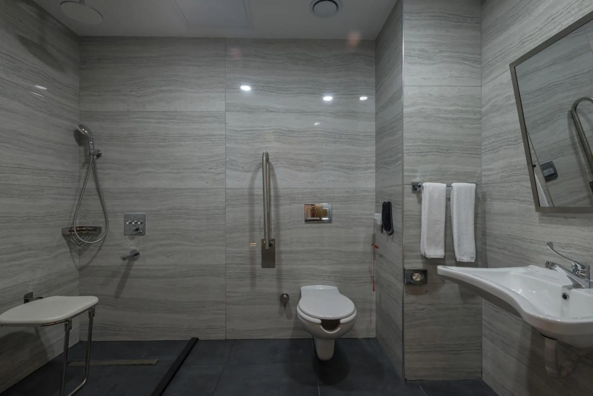 Bathroom in Ramada Plaza by Wyndham Ordu