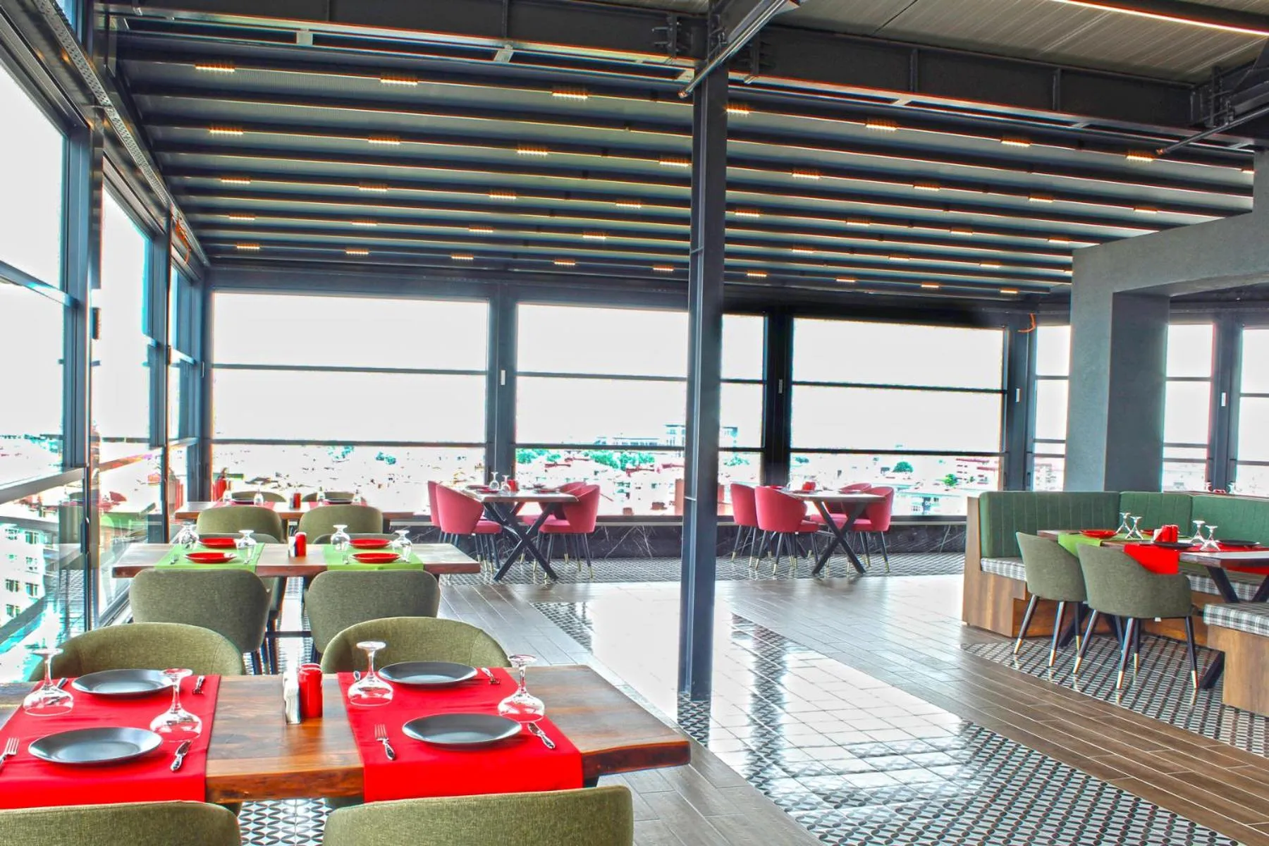 Restaurant/places to eat in Ramada Plaza by Wyndham Ordu