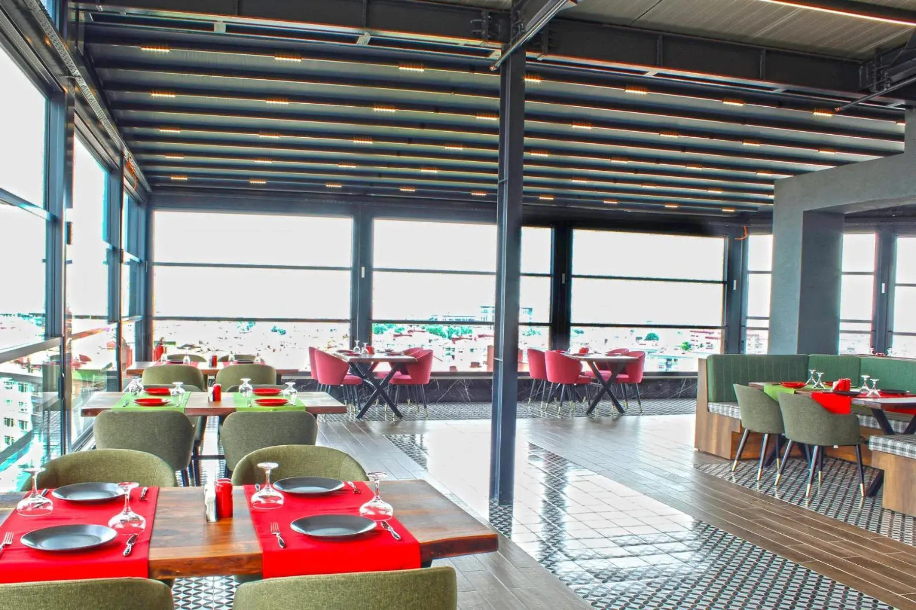 Restaurant/places to eat in Ramada Plaza by Wyndham Ordu Restaurant/places to eat in Ramada Plaza by Wyndham Ordu