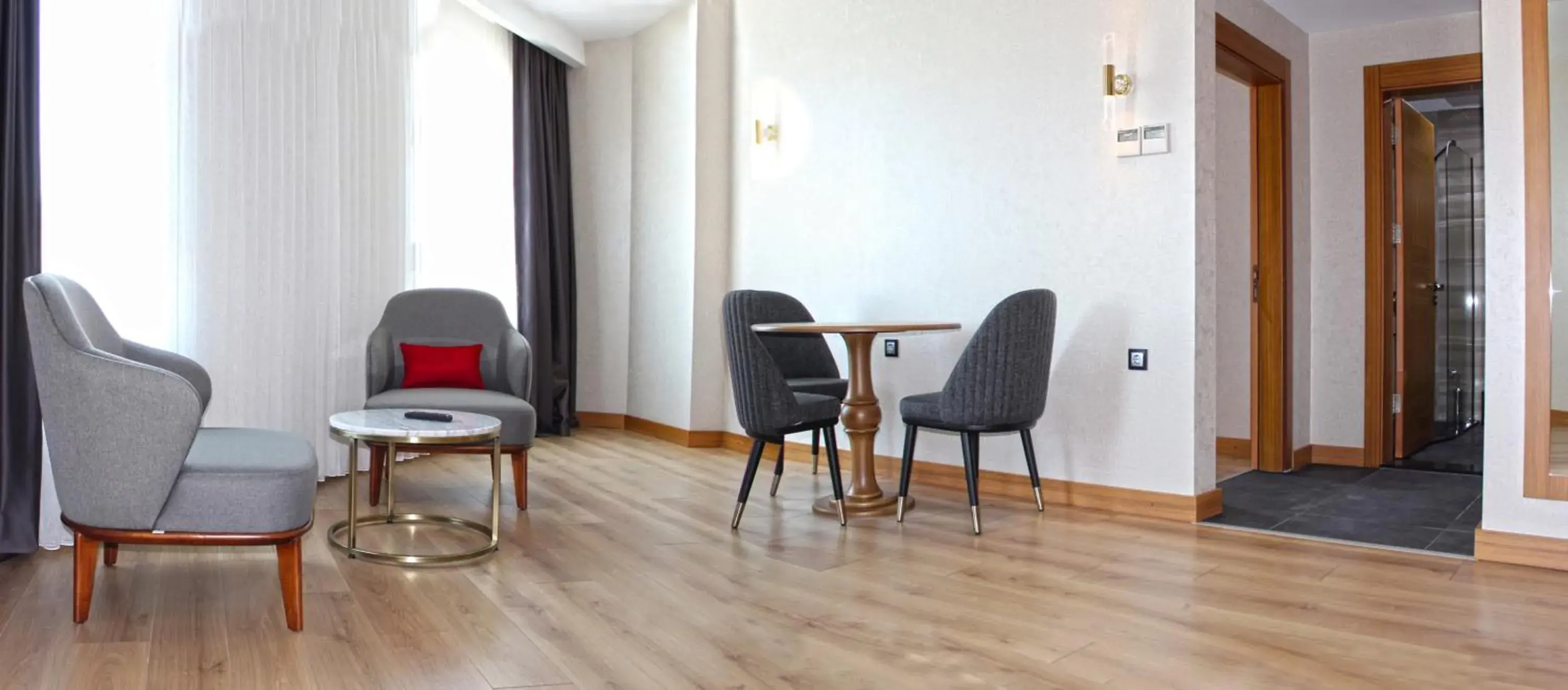 Living room in Ramada Plaza by Wyndham Ordu Living room in Ramada Plaza by Wyndham Ordu