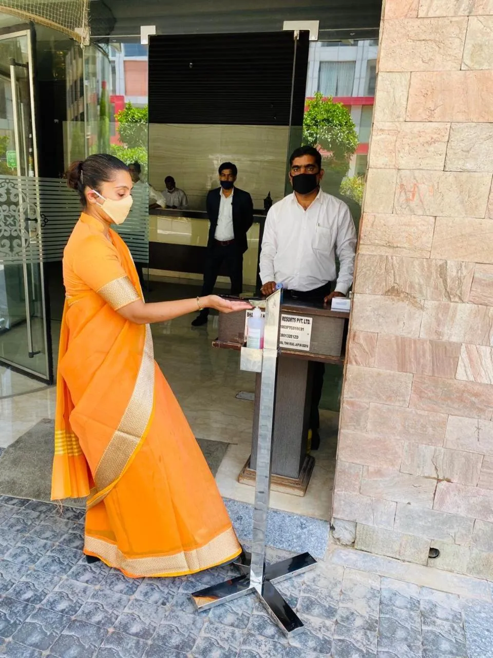 Area and facilities in Hotel Vrisa