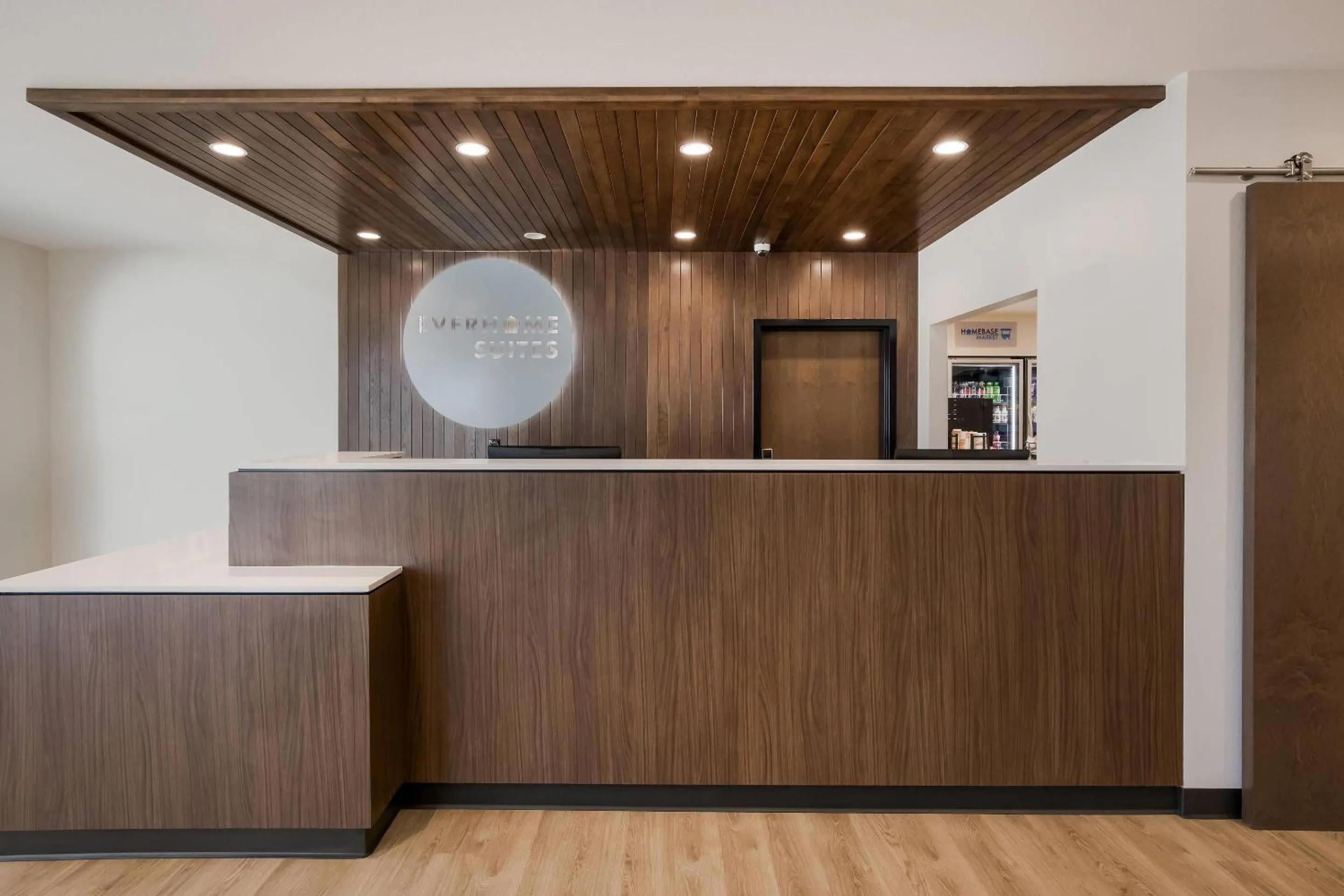 Lobby or reception in Everhome Suites Corona