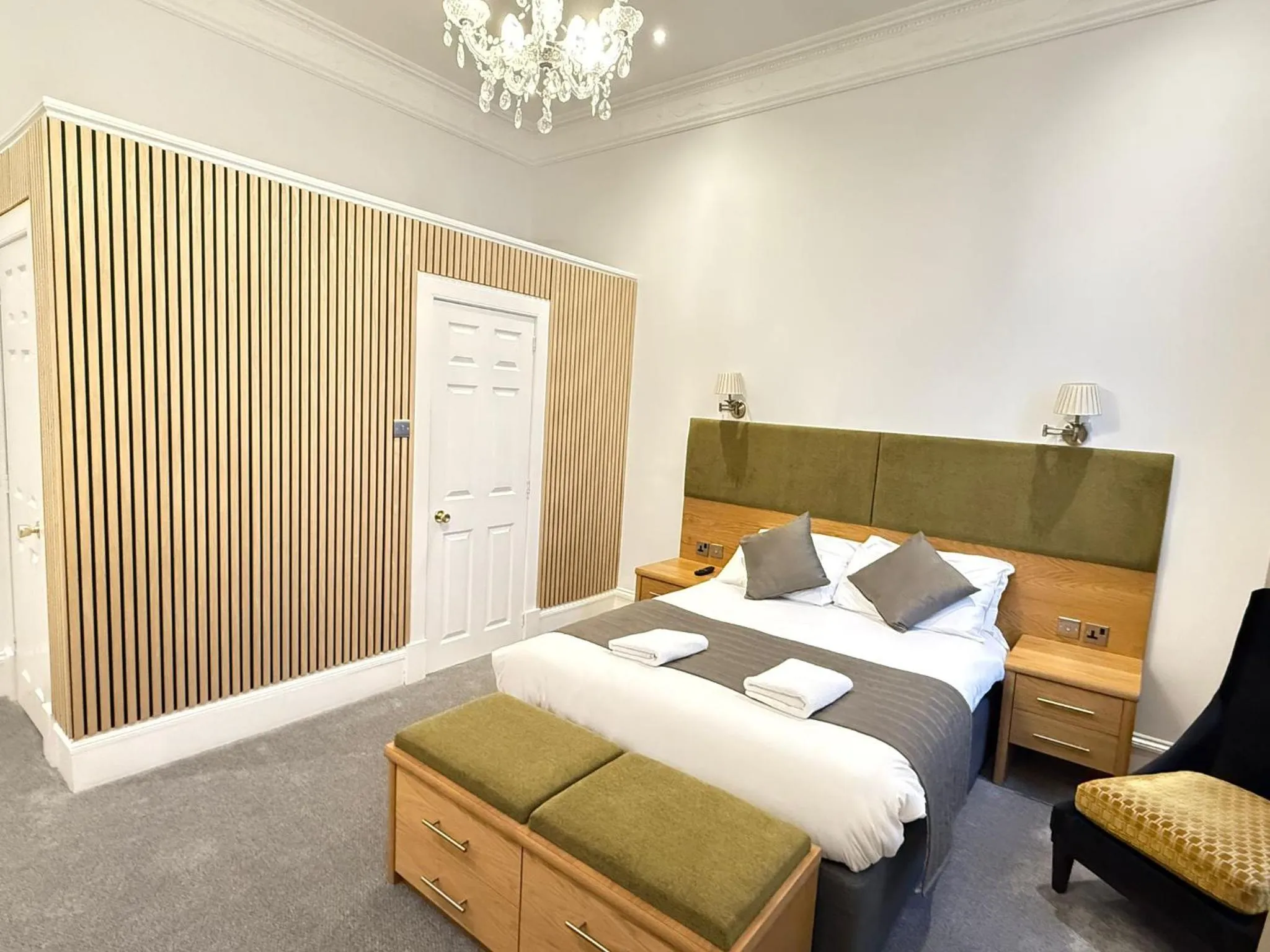 Bed in Sandyford Lodge