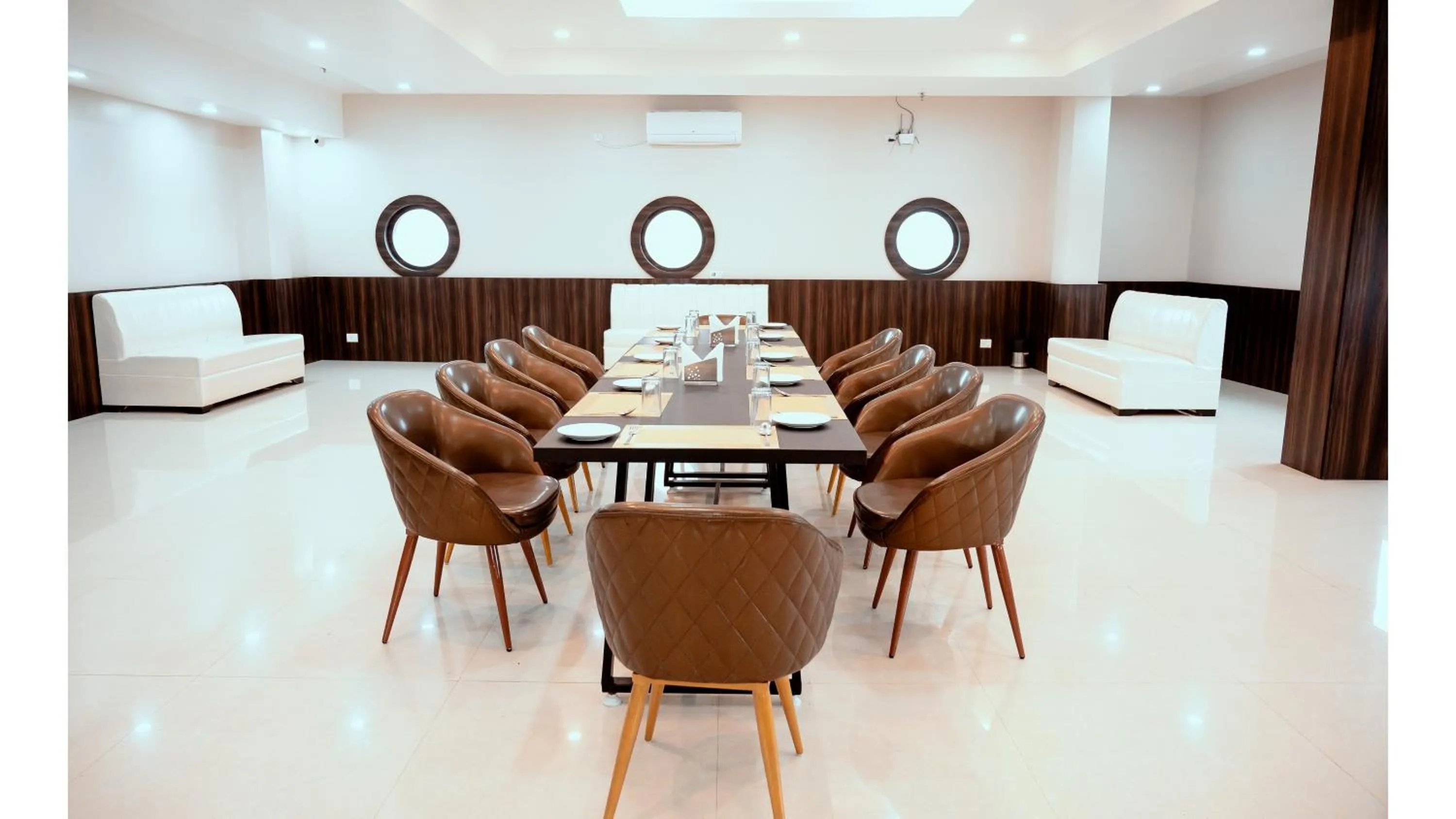 Banquet/Function facilities in Hotel Teesta Stay, Rampurhat