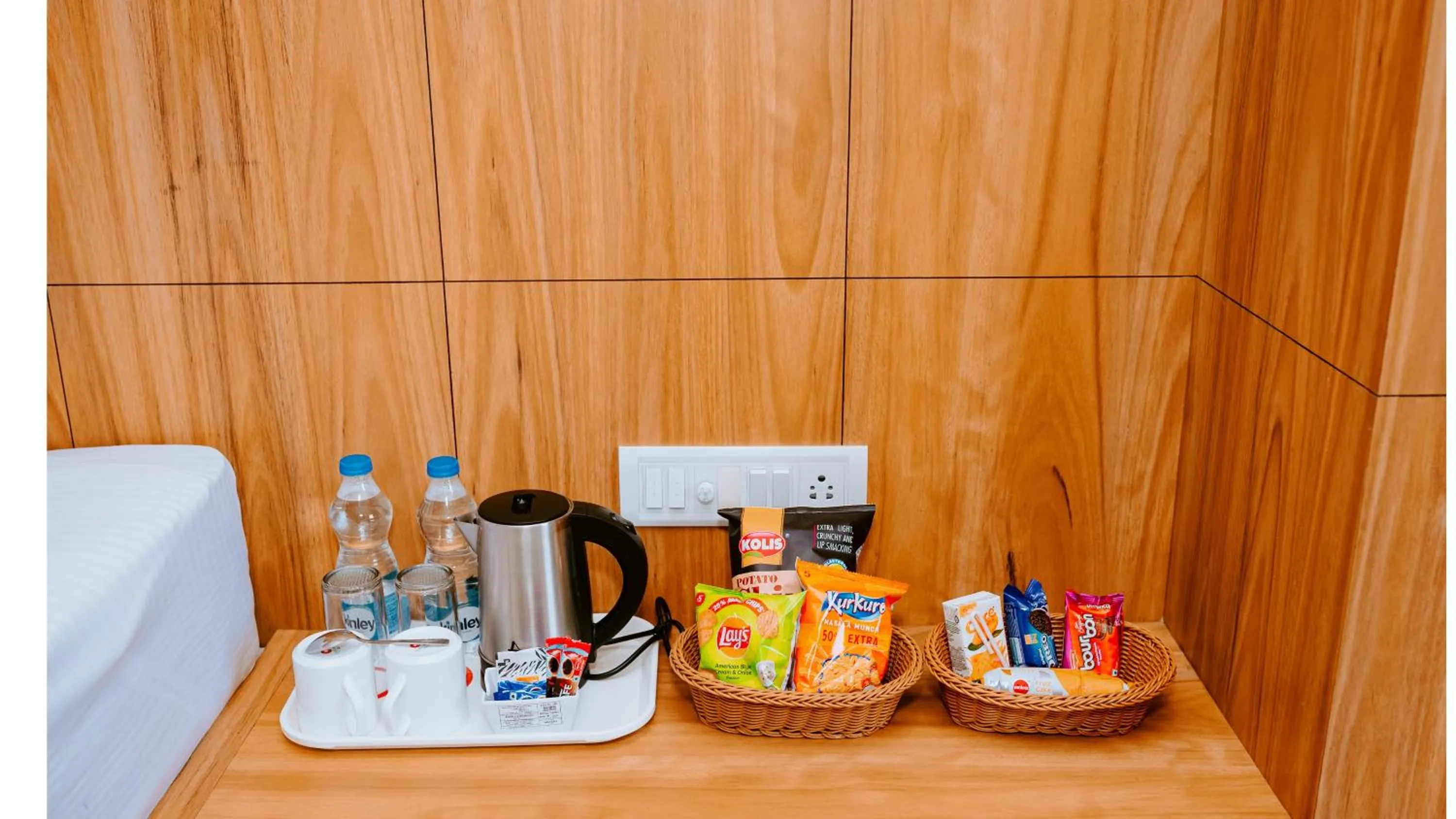 oven in Hotel Teesta Stay, Rampurhat