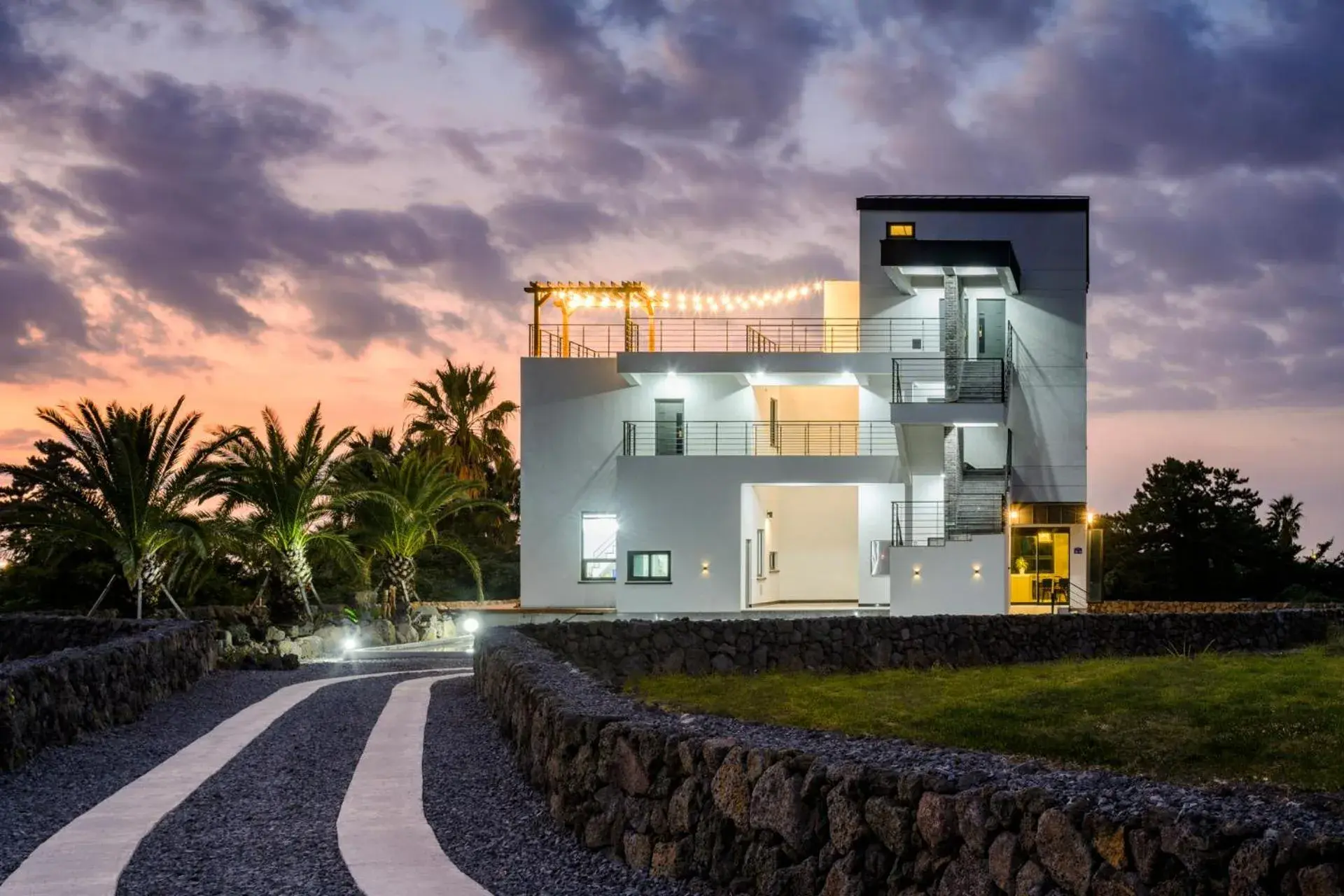 Property building in Liverpool & Spa Property building in Liverpool & Spa