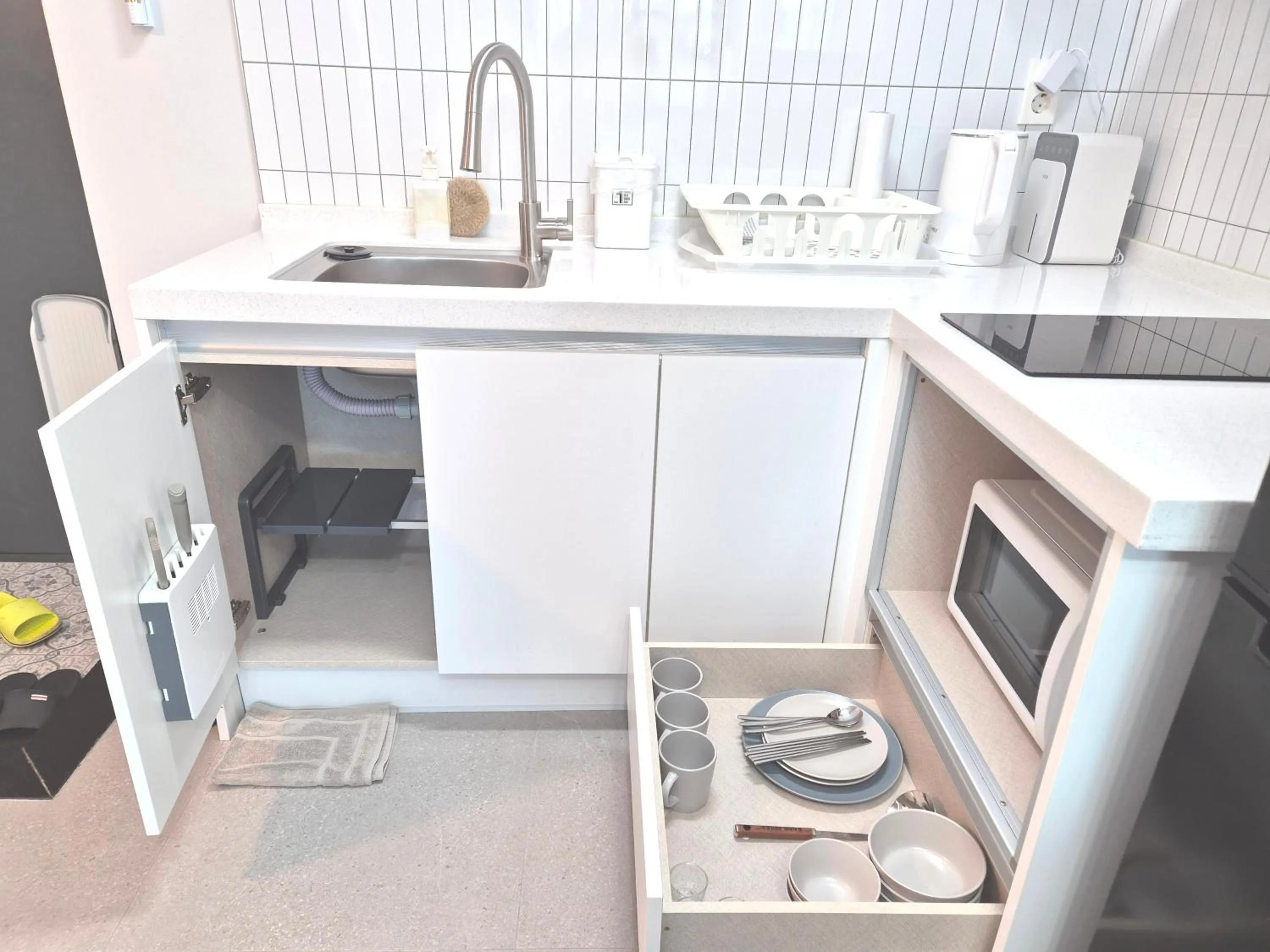 Kitchen or kitchenette in Liverpool & Spa