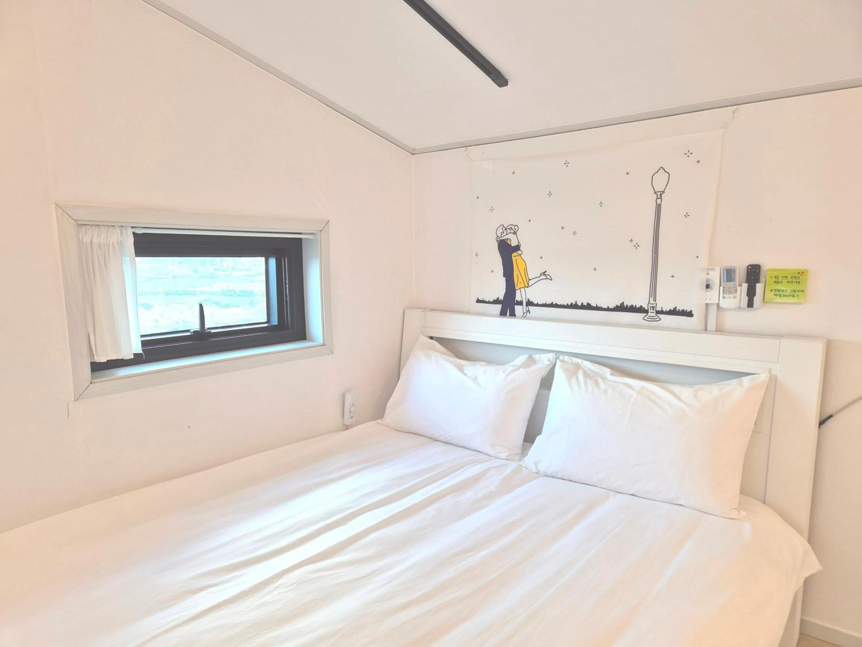 Bed in Liverpool & Spa