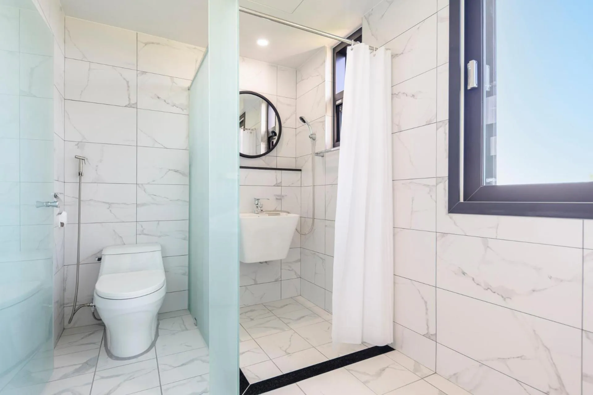 Toilet in Liverpool & Spa