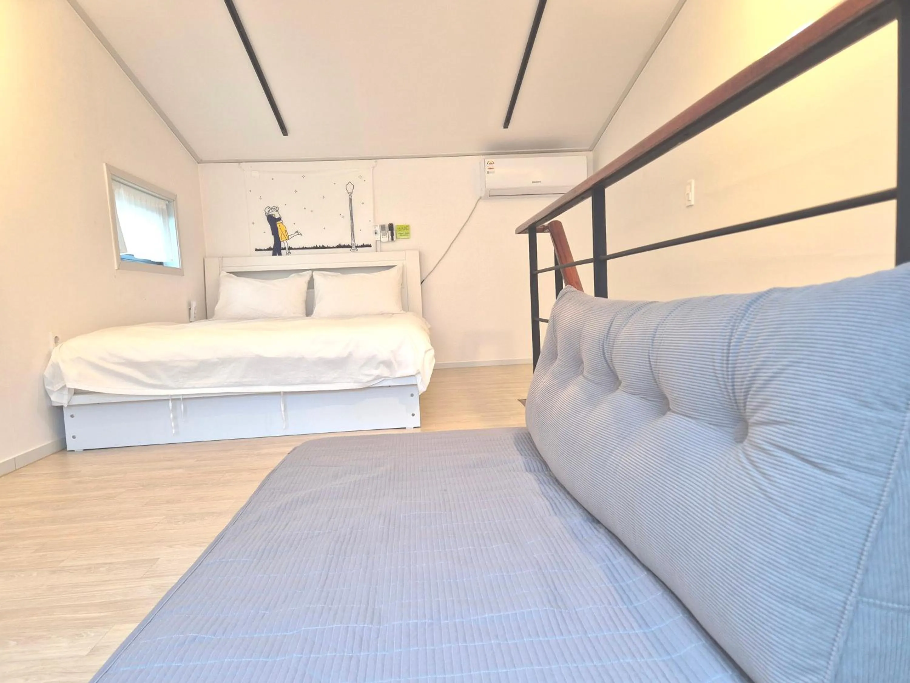 Bedroom, Bed in Liverpool & Spa