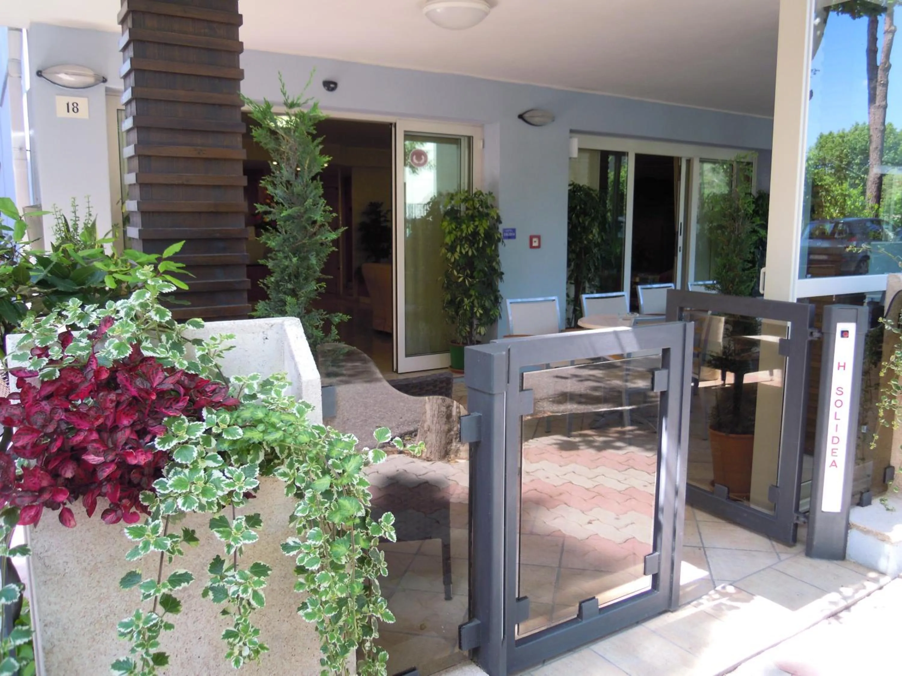 Facade/entrance in Hotel Solidea