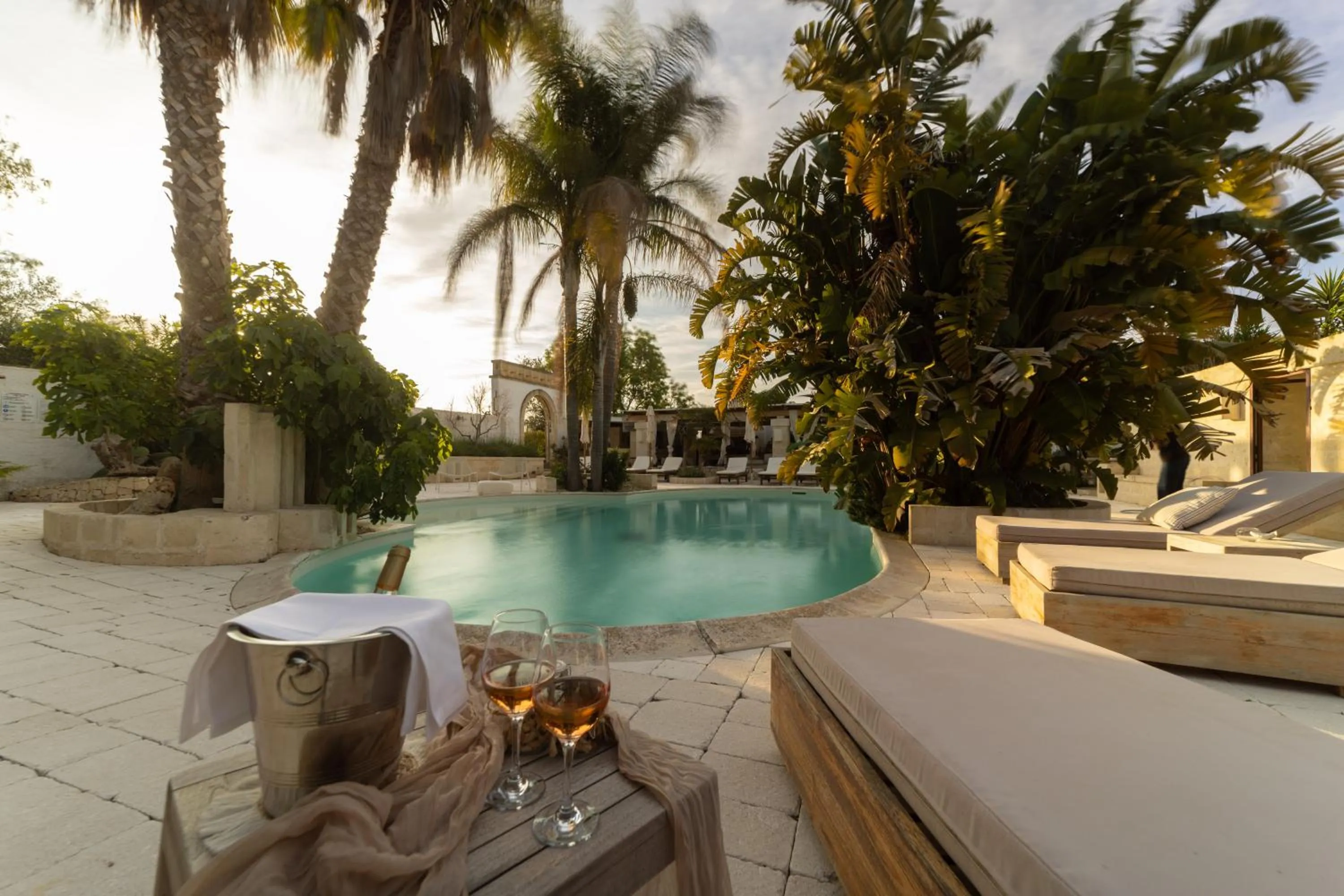 Swimming pool in Masseria Messapia Wine Resort & Spa Salento