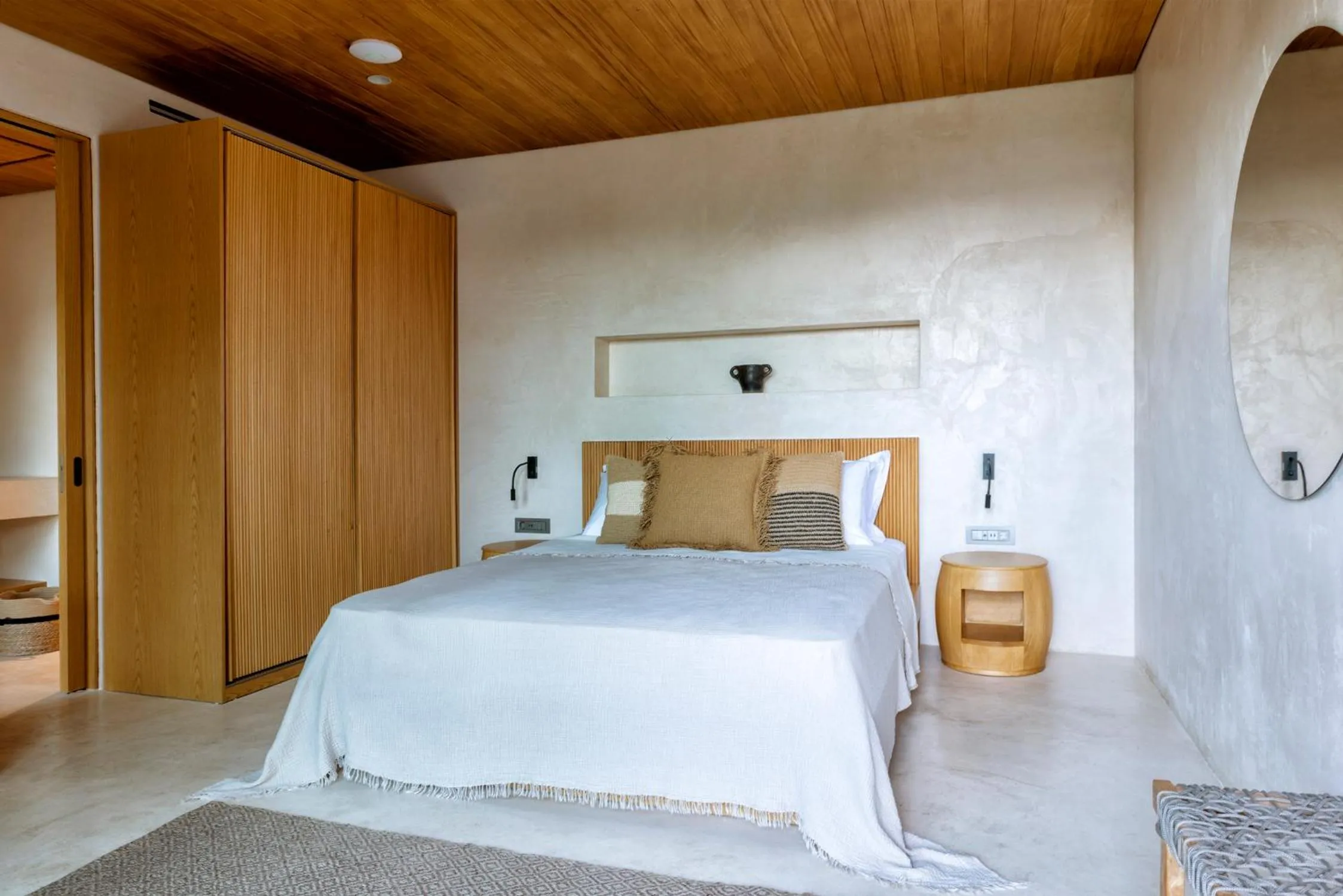 Bed in Birdcage 33 Hotel - Adult Only