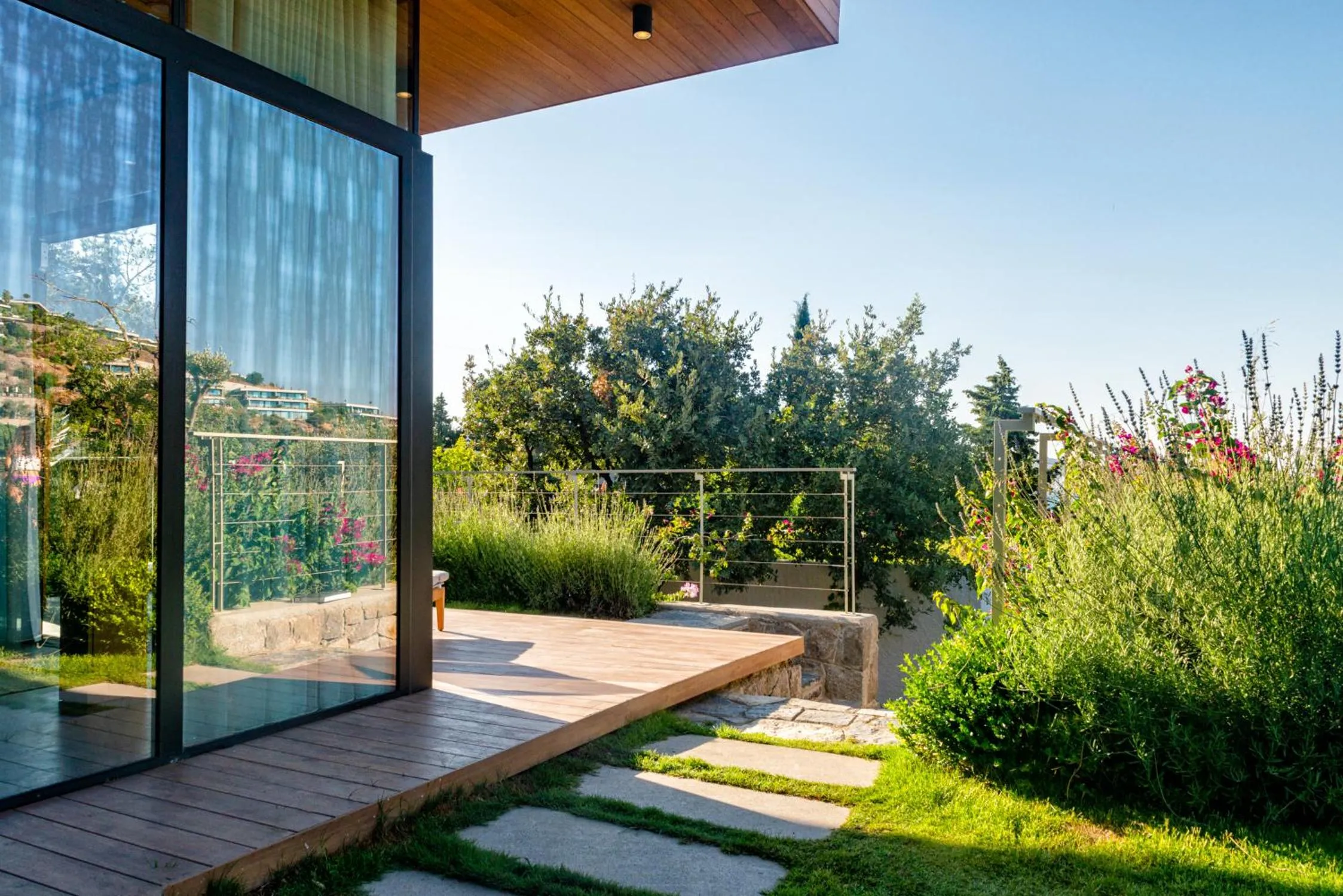 Garden in Birdcage 33 Hotel - Adult Only