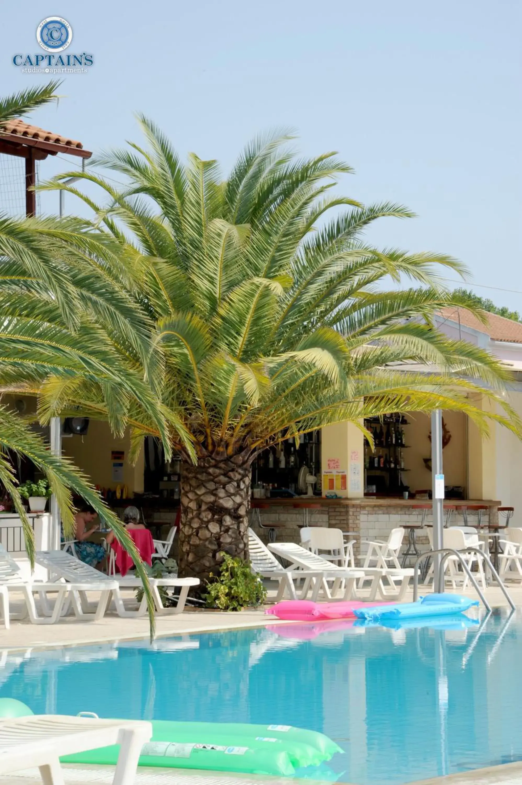 Lounge or bar in Captains Studios & Apartments Lounge or bar in Captains Studios & Apartments