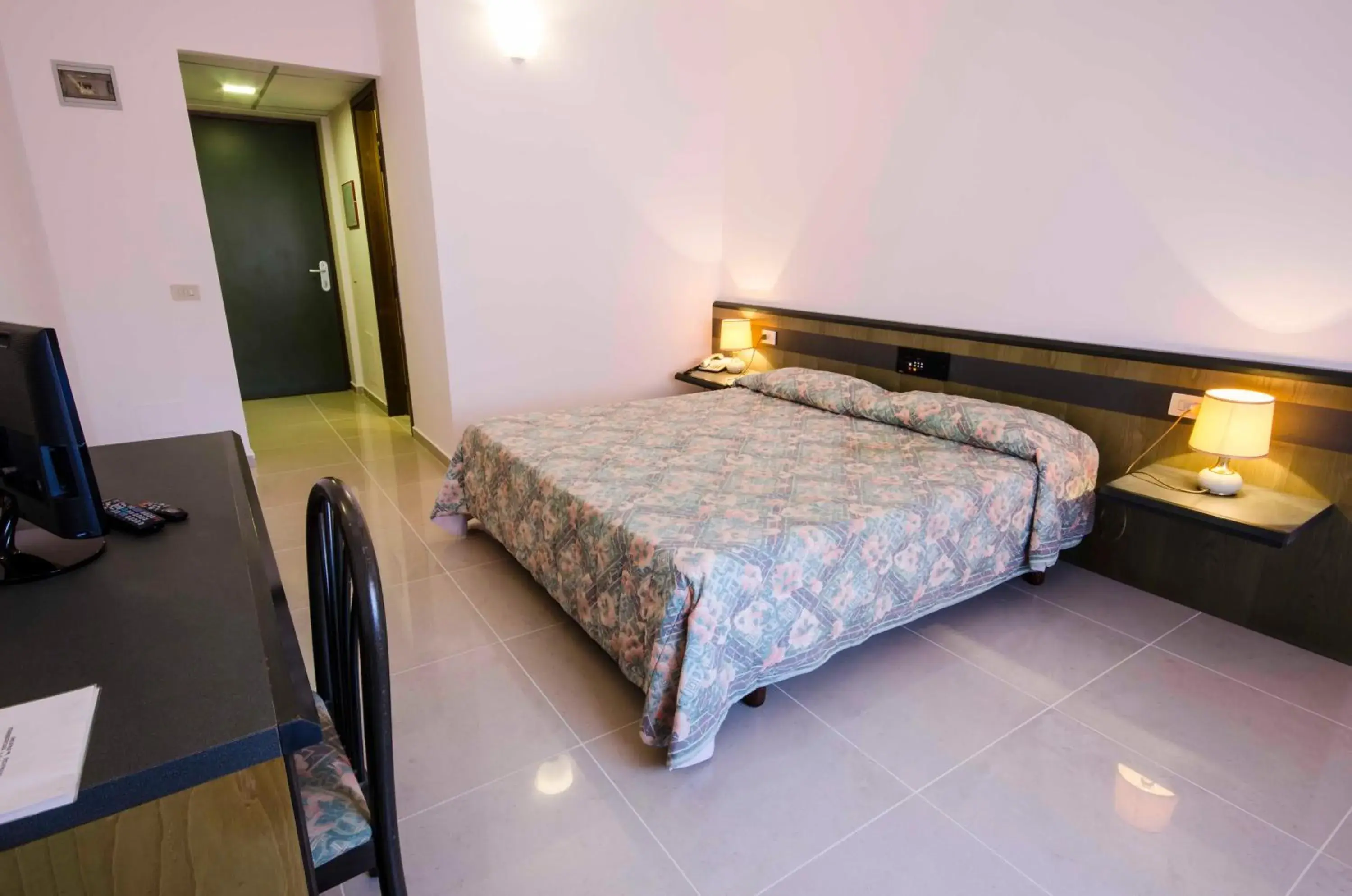 Standard Double Room in Torre Del Sole Standard Double Room in Torre Del Sole