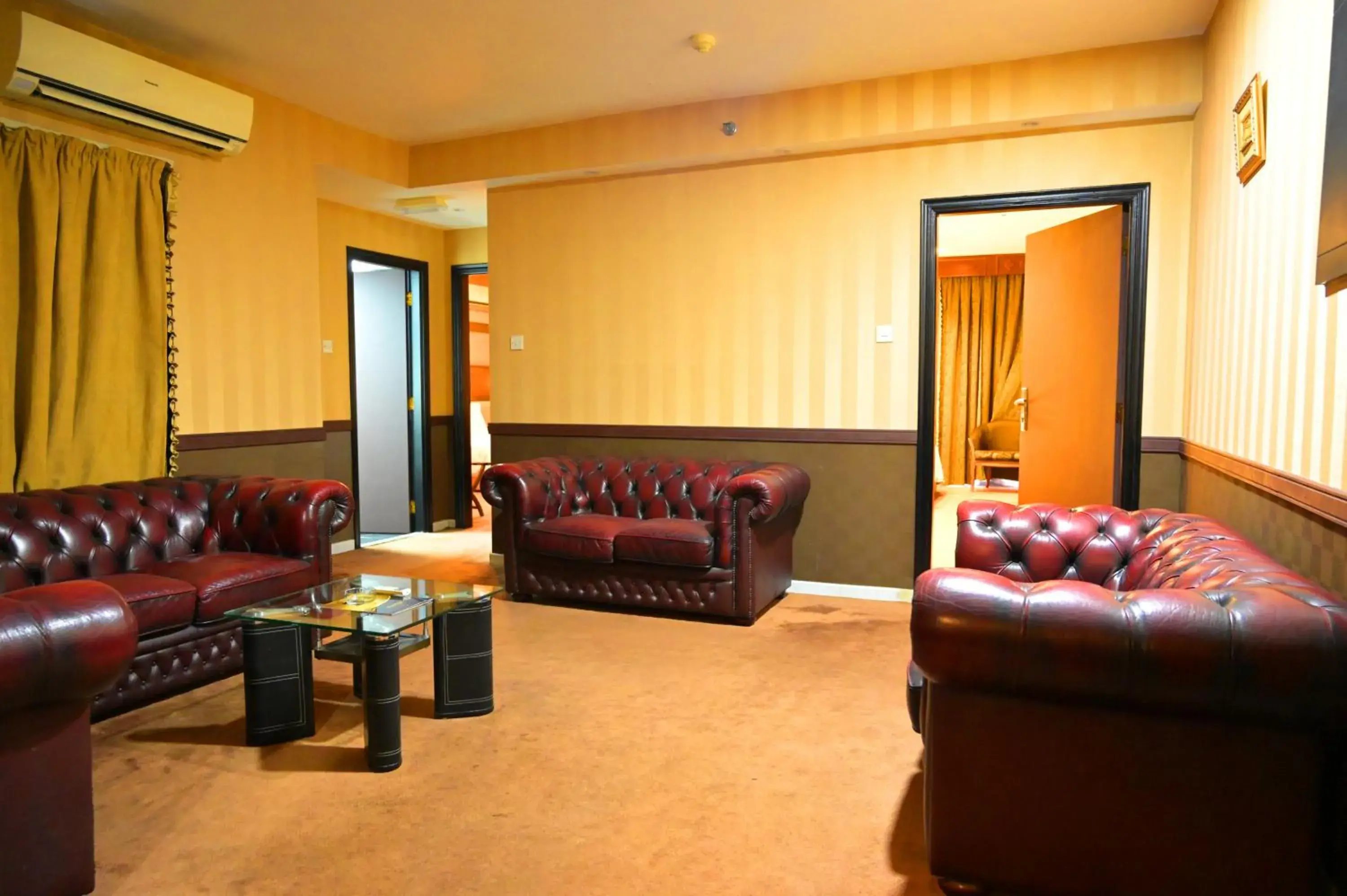 Living room in ABJAD CROWN HOTEL Living room in ABJAD CROWN HOTEL