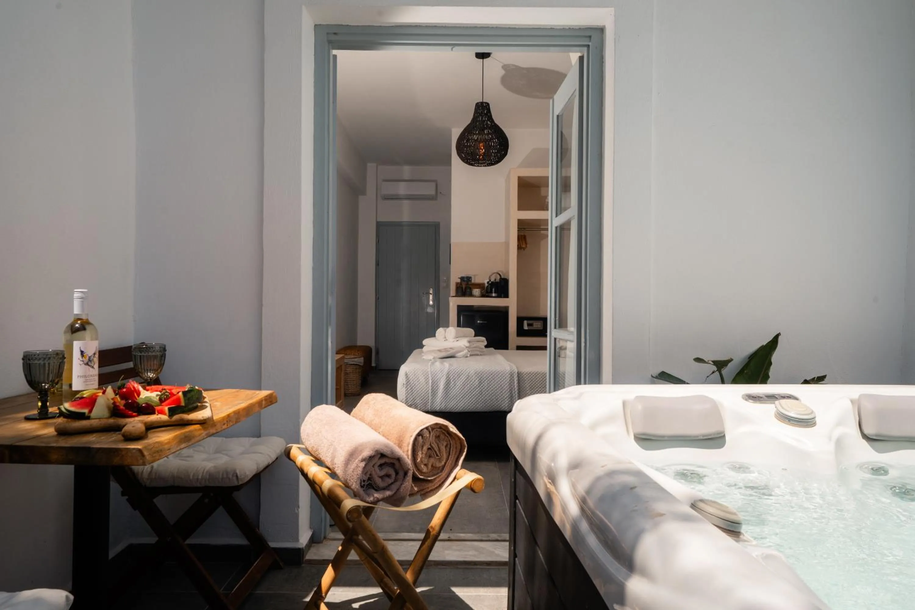 Bed in Divino Suites