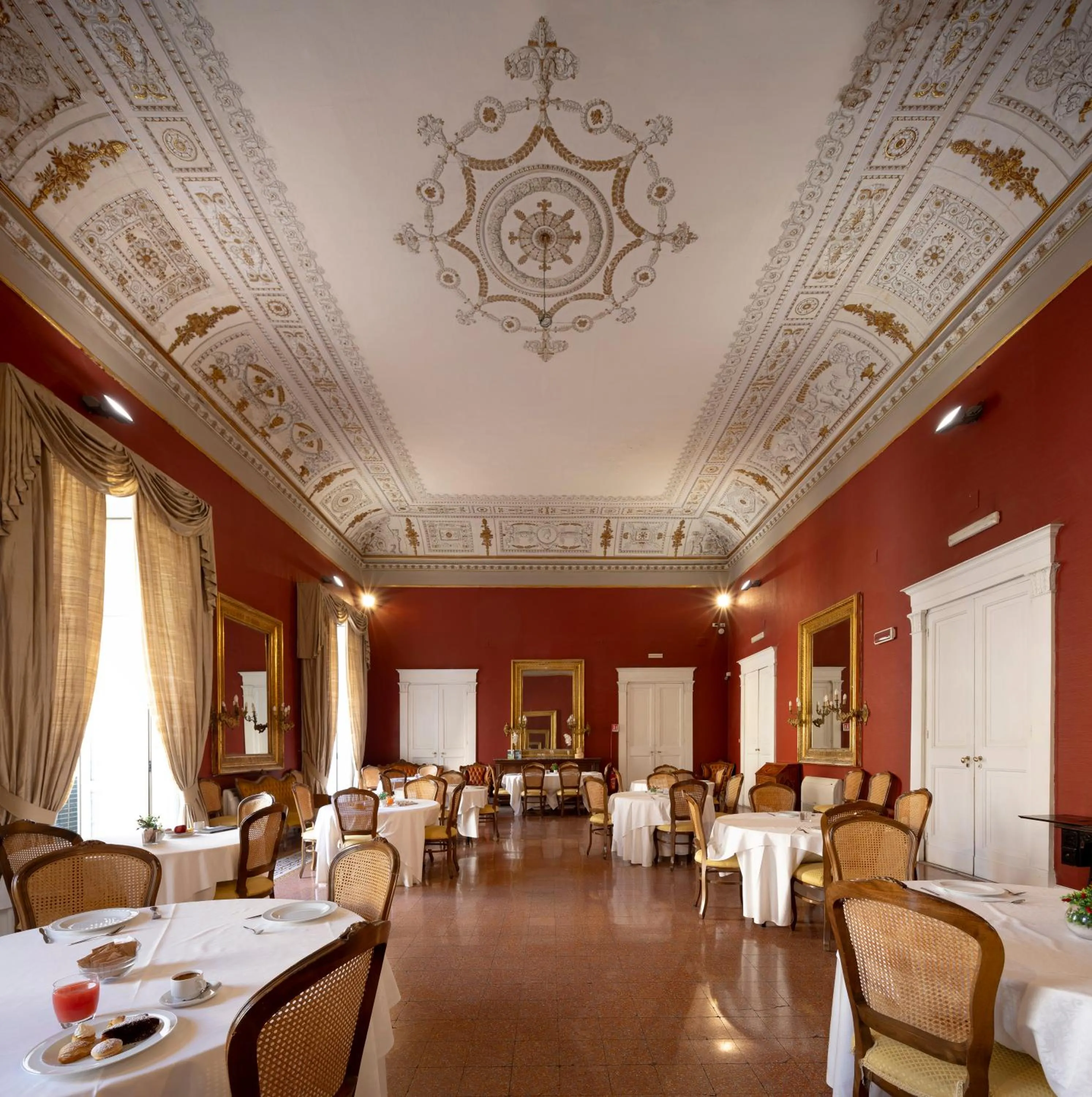 Napolit'amo Hotel Principe