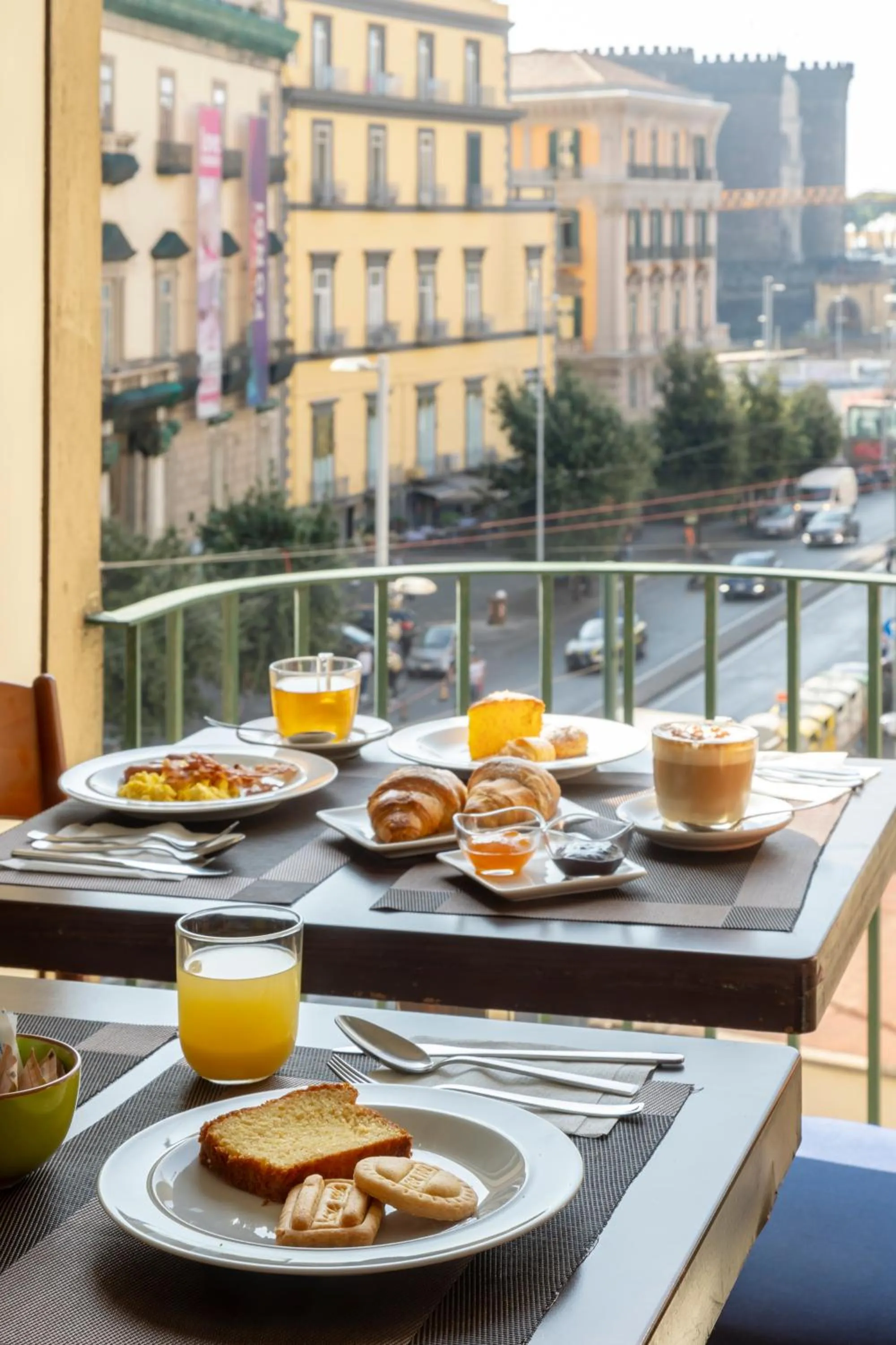 Breakfast in Napolit'amo Hotel Medina
