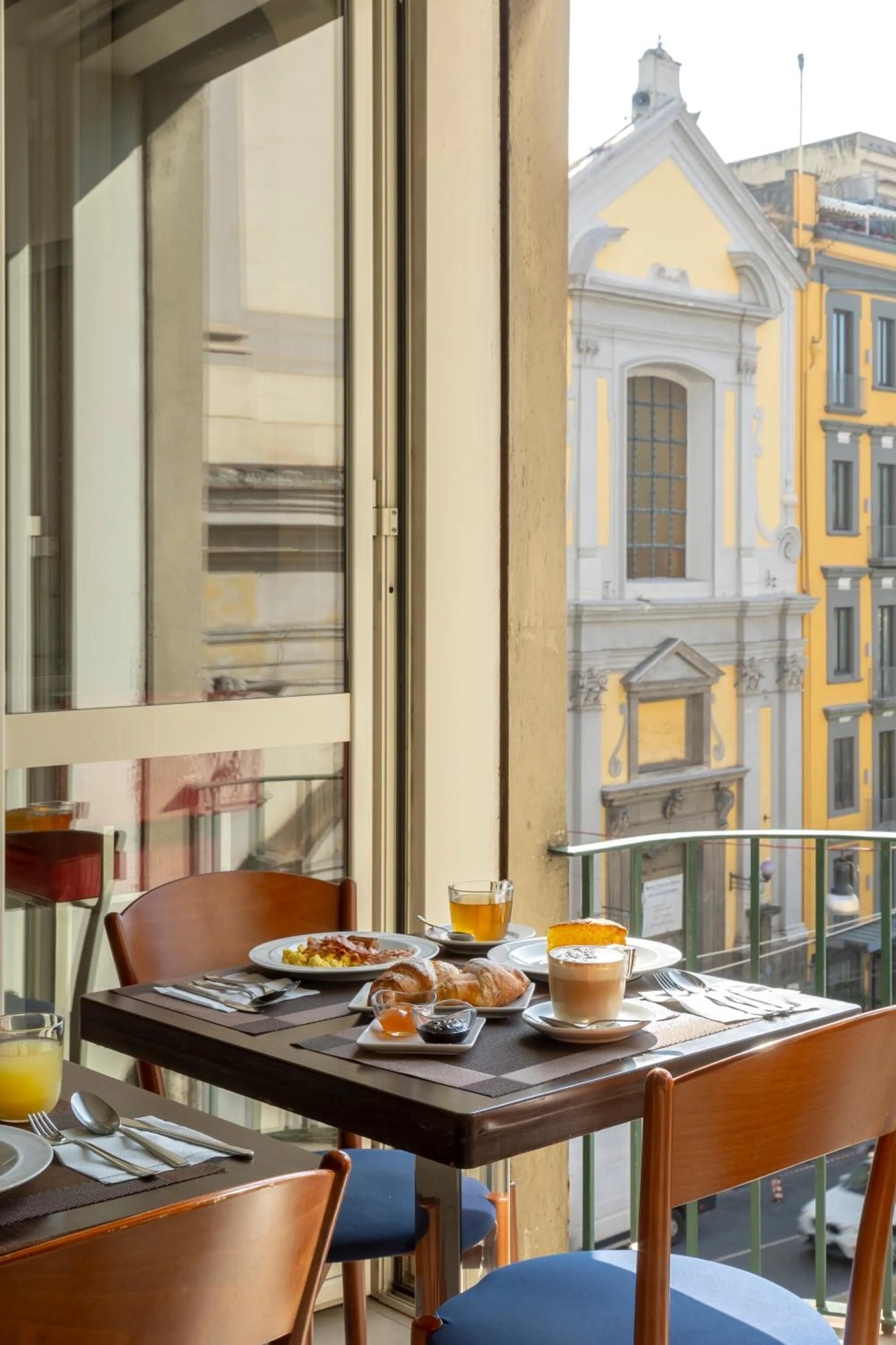 Breakfast in Napolit'amo Hotel Medina