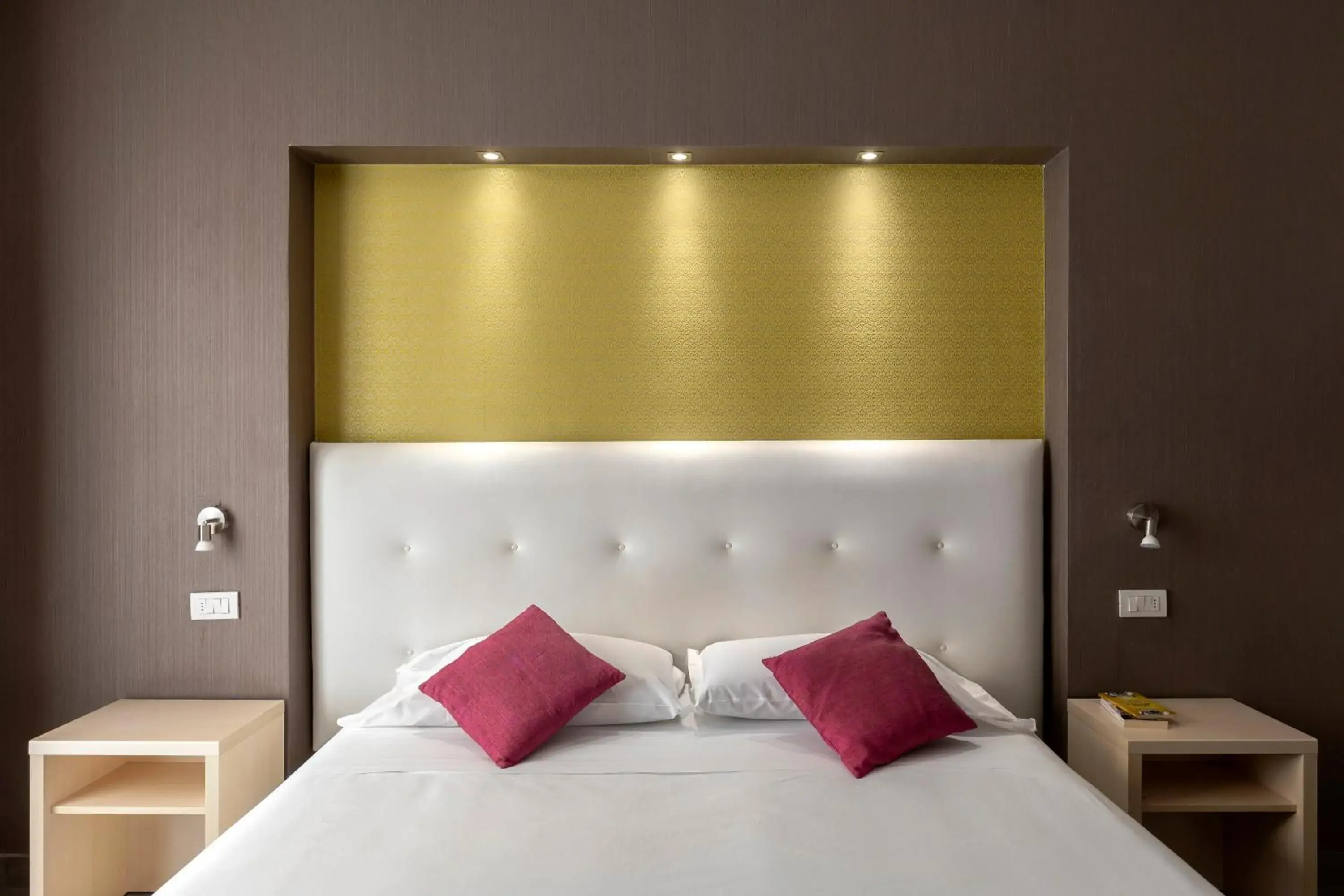 Bed in Napolit'amo Hotel Medina Bed in Napolit'amo Hotel Medina