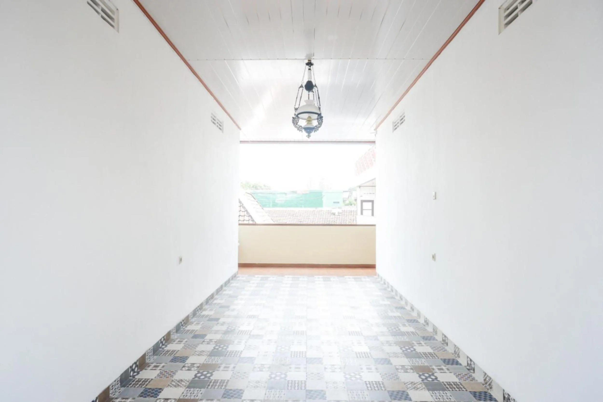 Property building in Urbanview Hotel Telu Wolu Monjali by RedDoorz