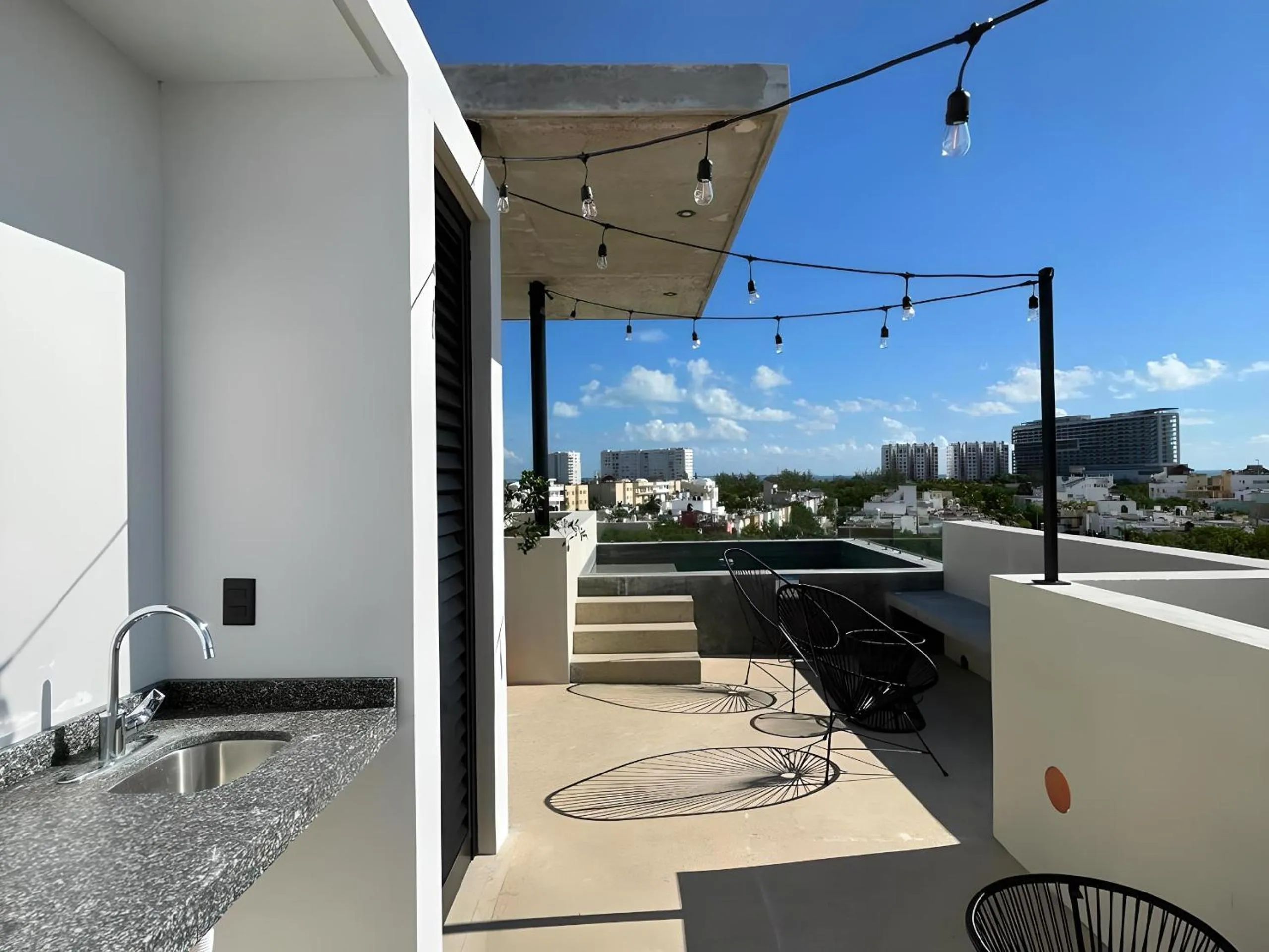 Day in Mangle By Andiani