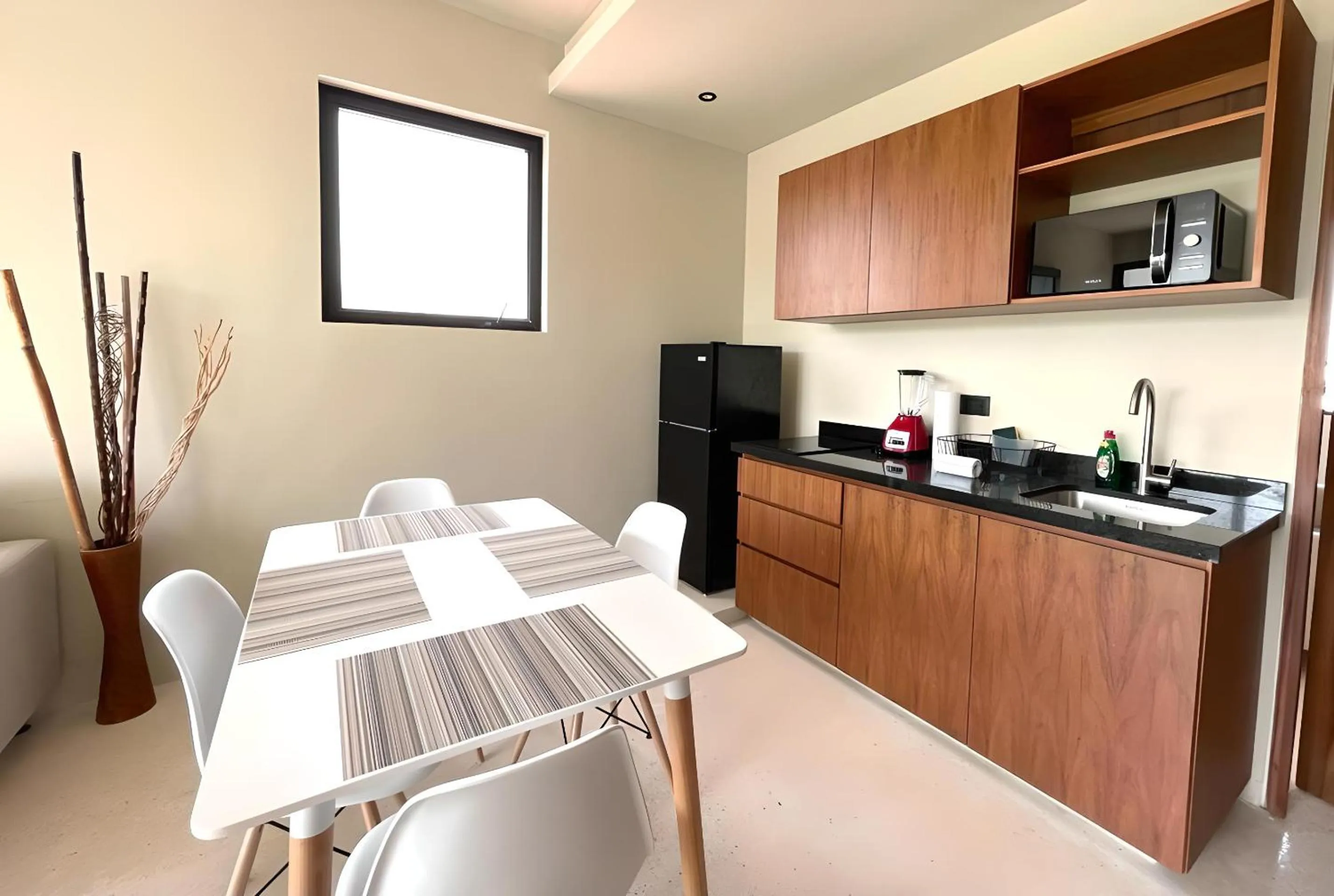 Kitchen or kitchenette in Mangle By Andiani