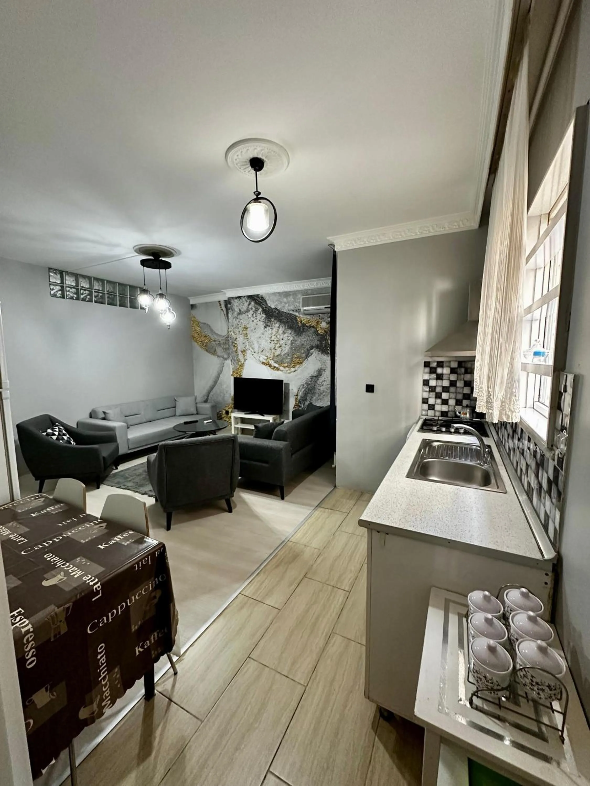 TV and multimedia in Blueway Hotel Residence