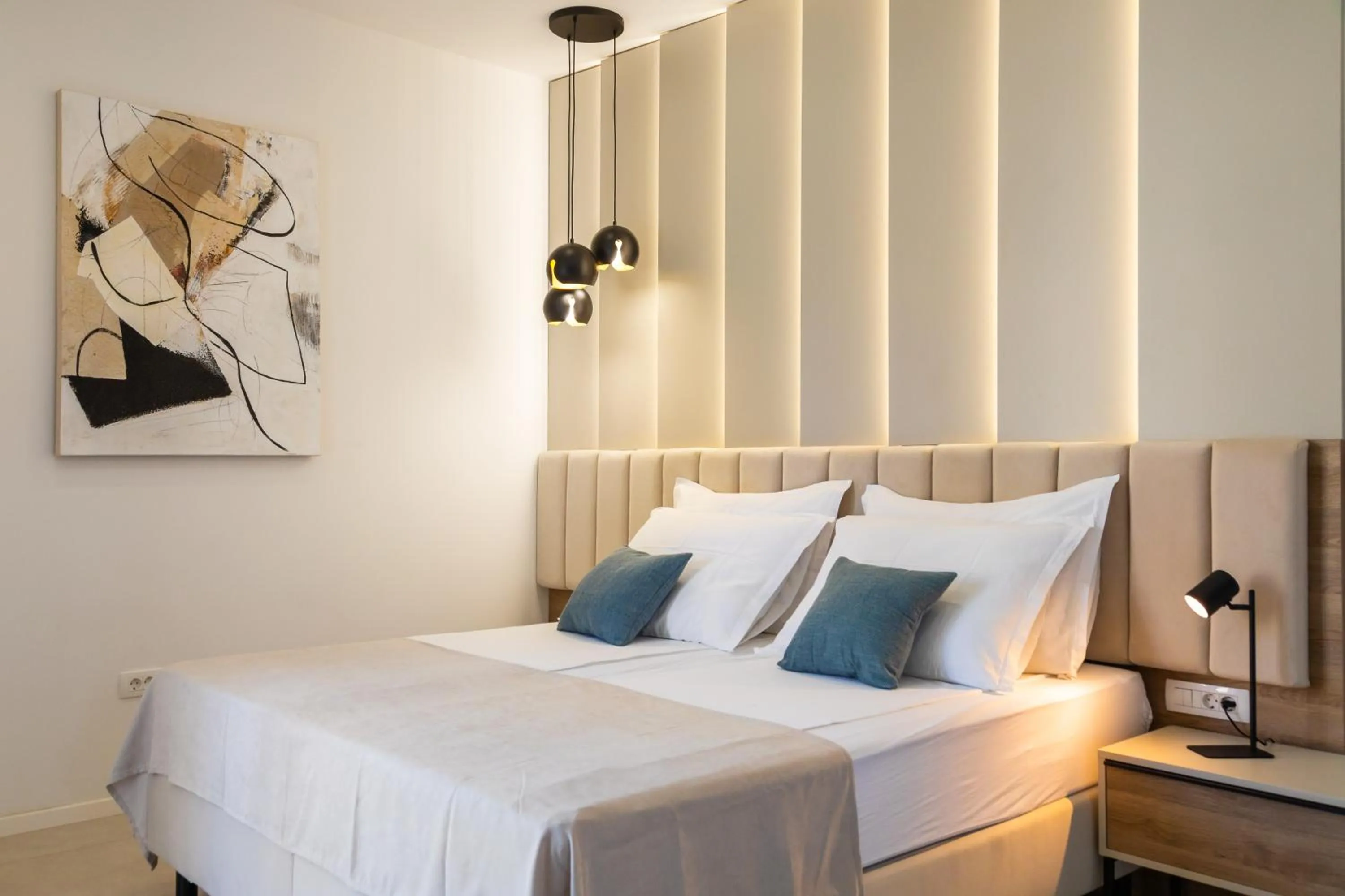 Bed in 48 Rooms Split