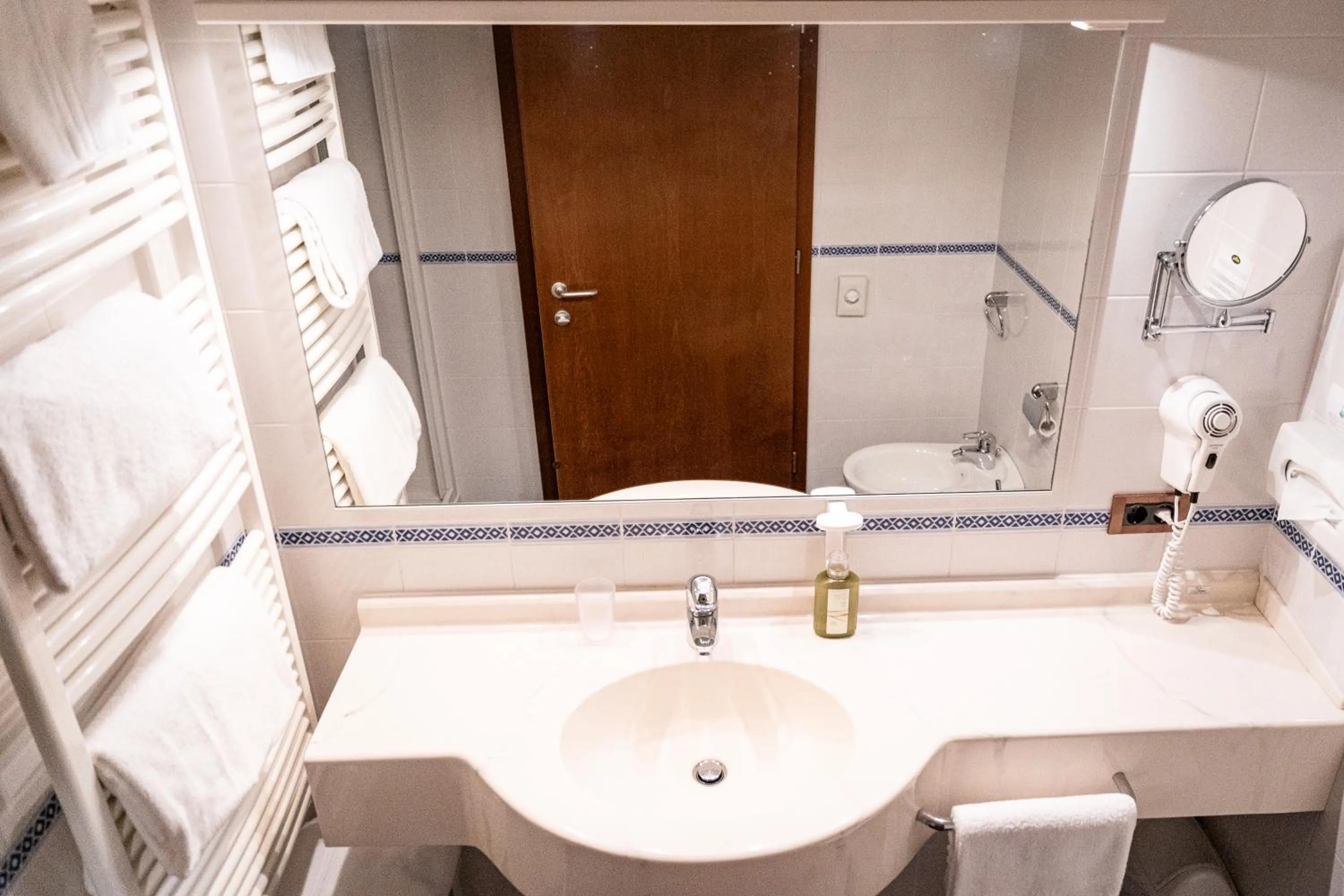 Bathroom in PanoramaHotel Penegal