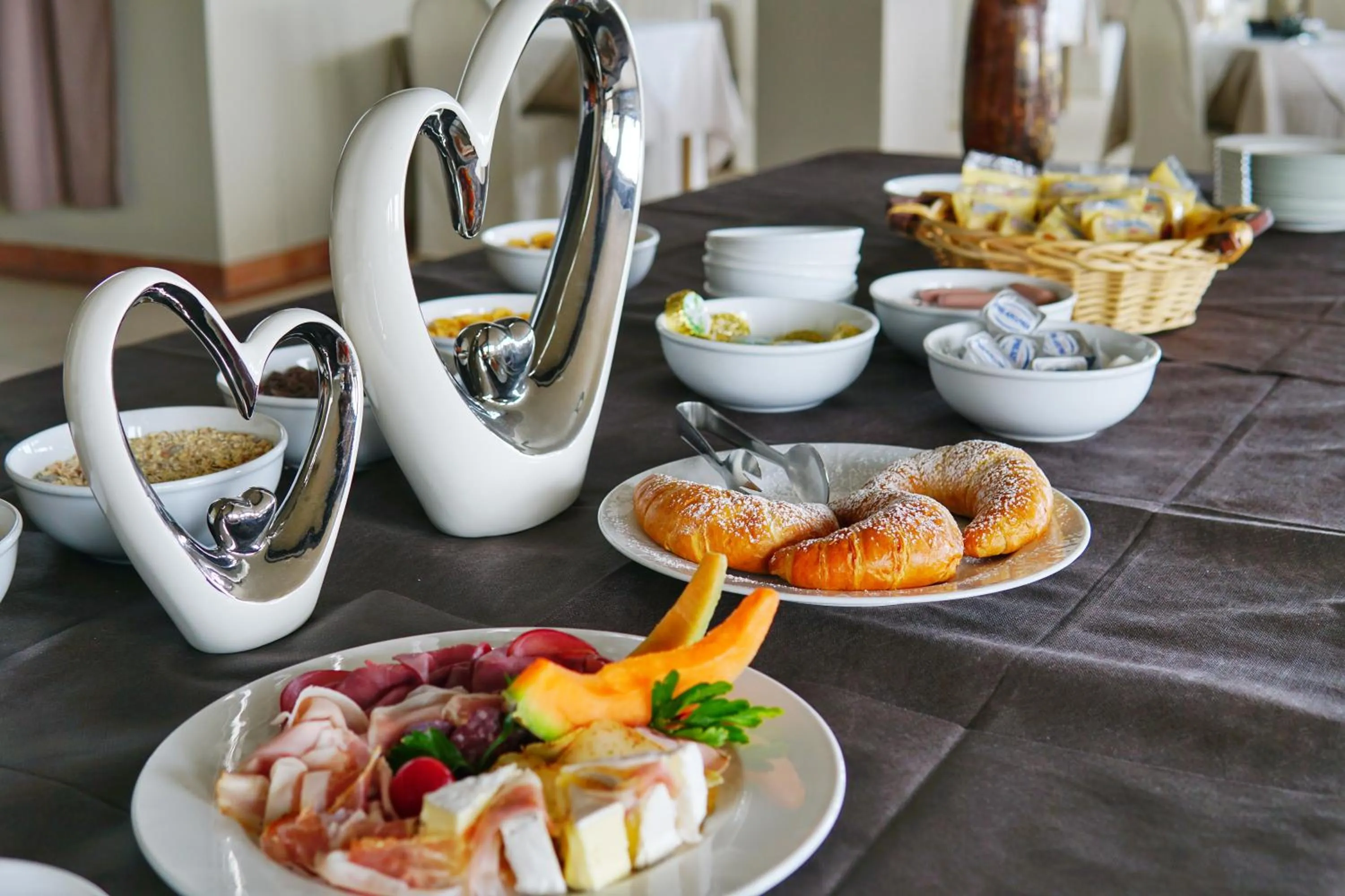 Buffet breakfast in PanoramaHotel Penegal