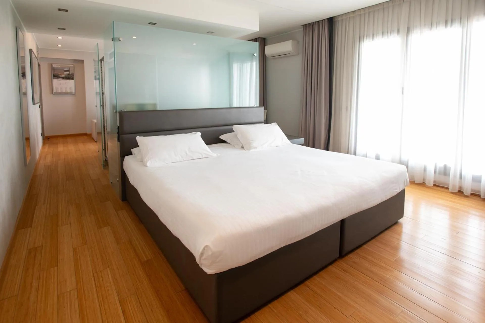 Bedroom, Bed in Galzignano Resort Terme & Golf - Hotel Majestic