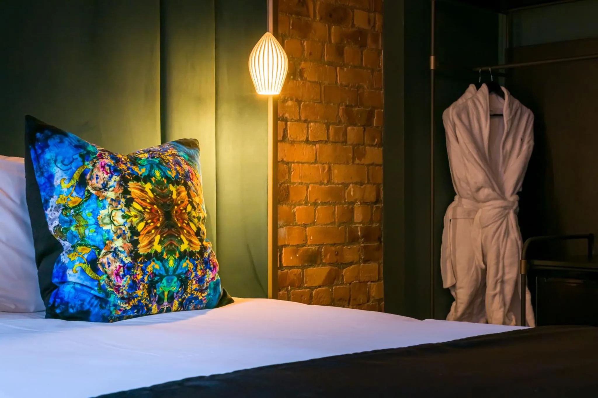 Bed in Forty Seven Hotel Manchester, WorldHotels Crafted