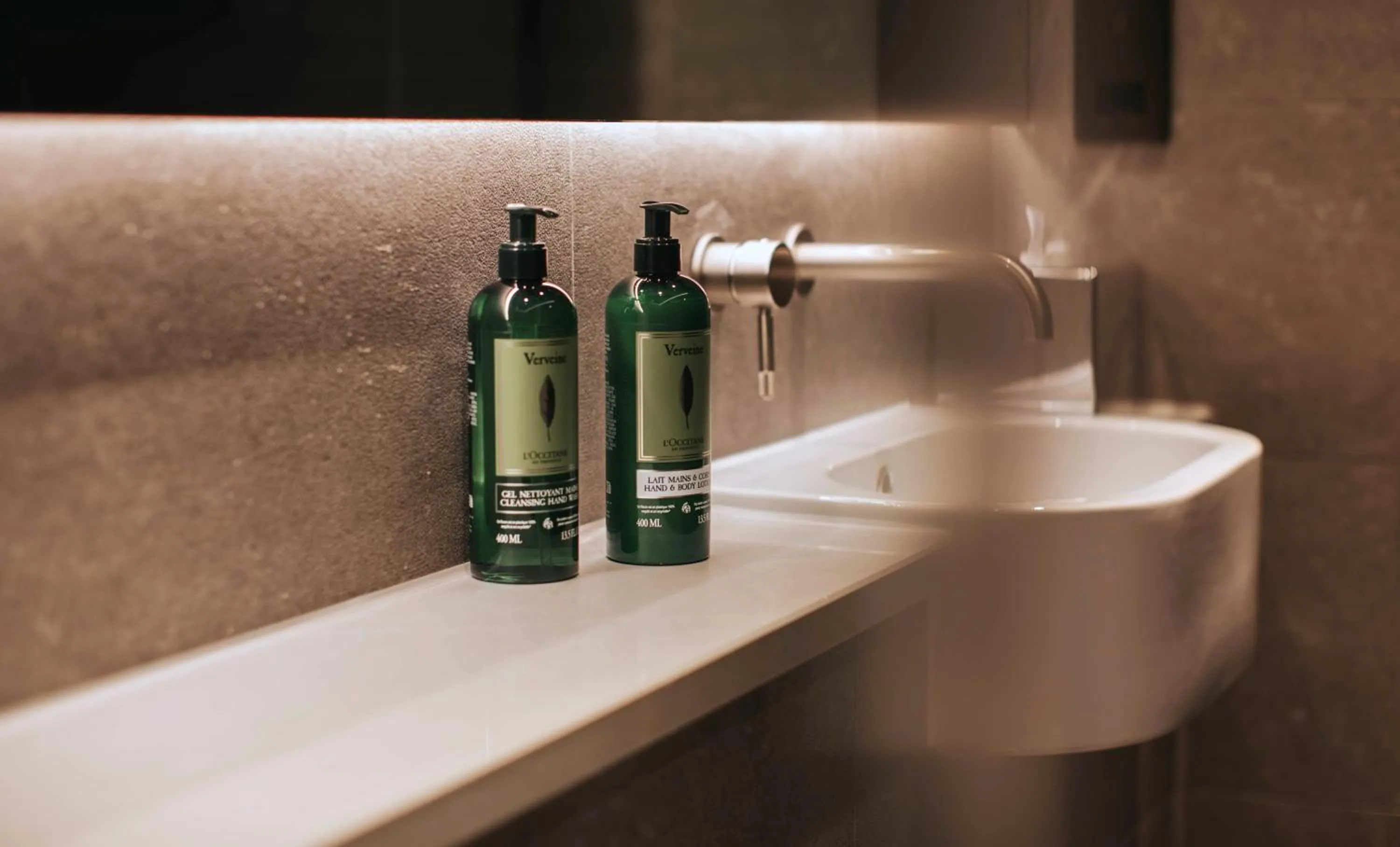 Bathroom in Forty Seven Hotel Manchester, WorldHotels Crafted