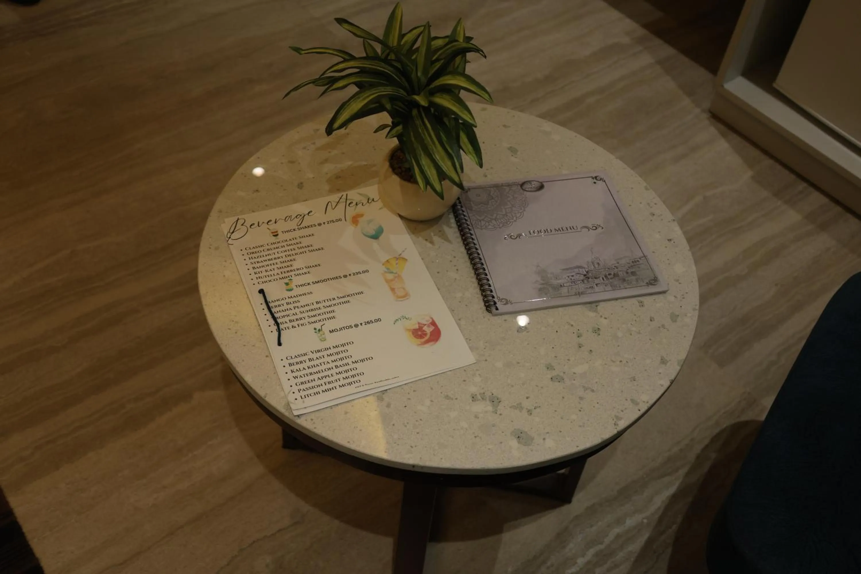 Hotel Hardik Palacio