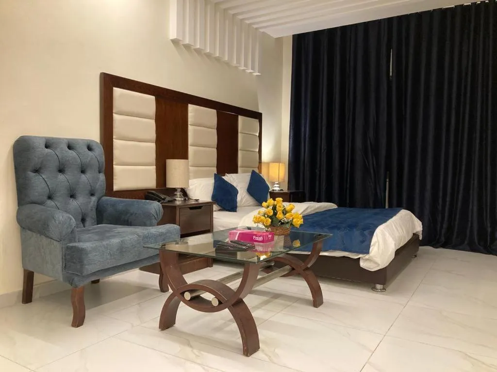 Uptown Hotel Apartment