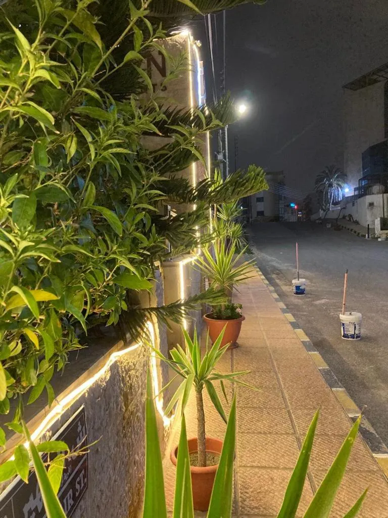 Uptown Hotel Apartment