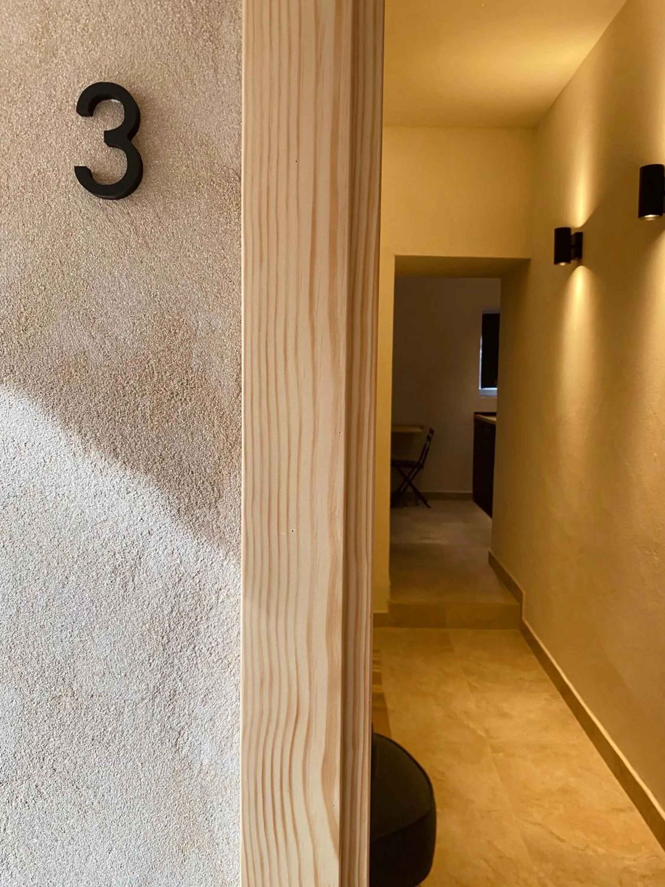 VICTORIA - by Ático73